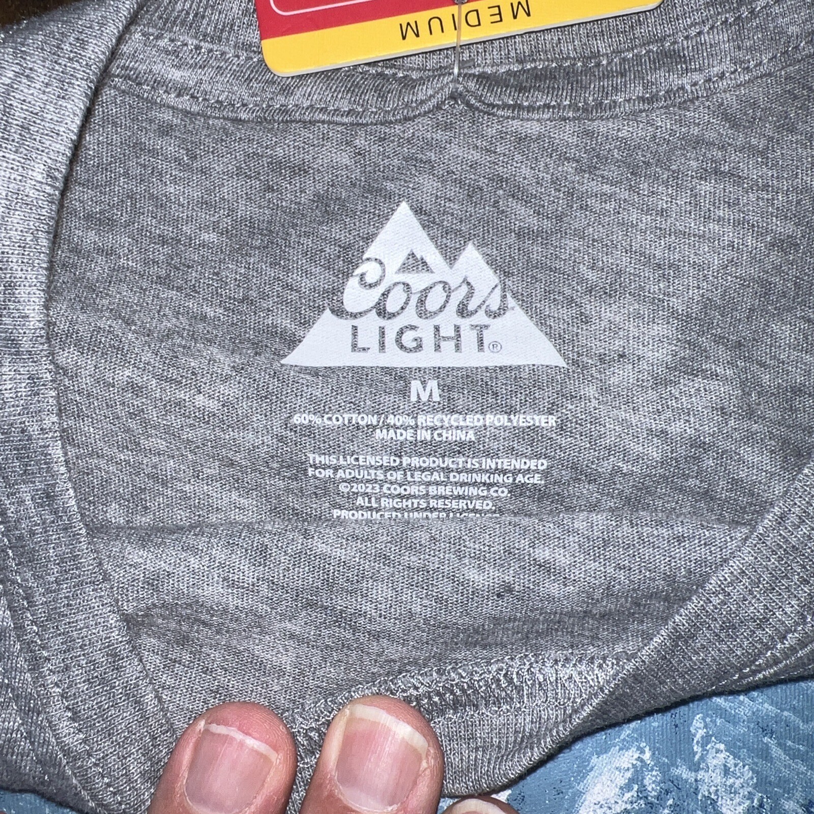Coors Light Adult Men’s Grey Short Sleeve Graphic T-Shirt Mountain Logo Size M