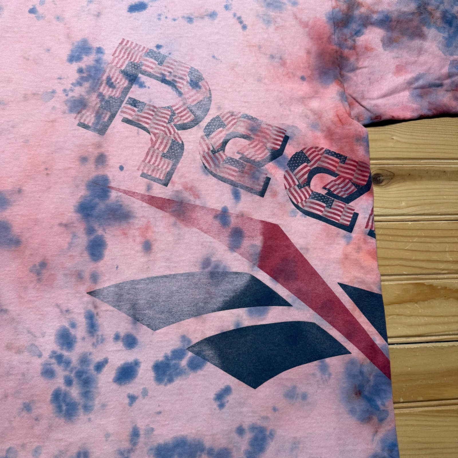 Vintage 90s Reebok American Flag Vector Logo Stars and Stripes Tie Dye Shirt XL