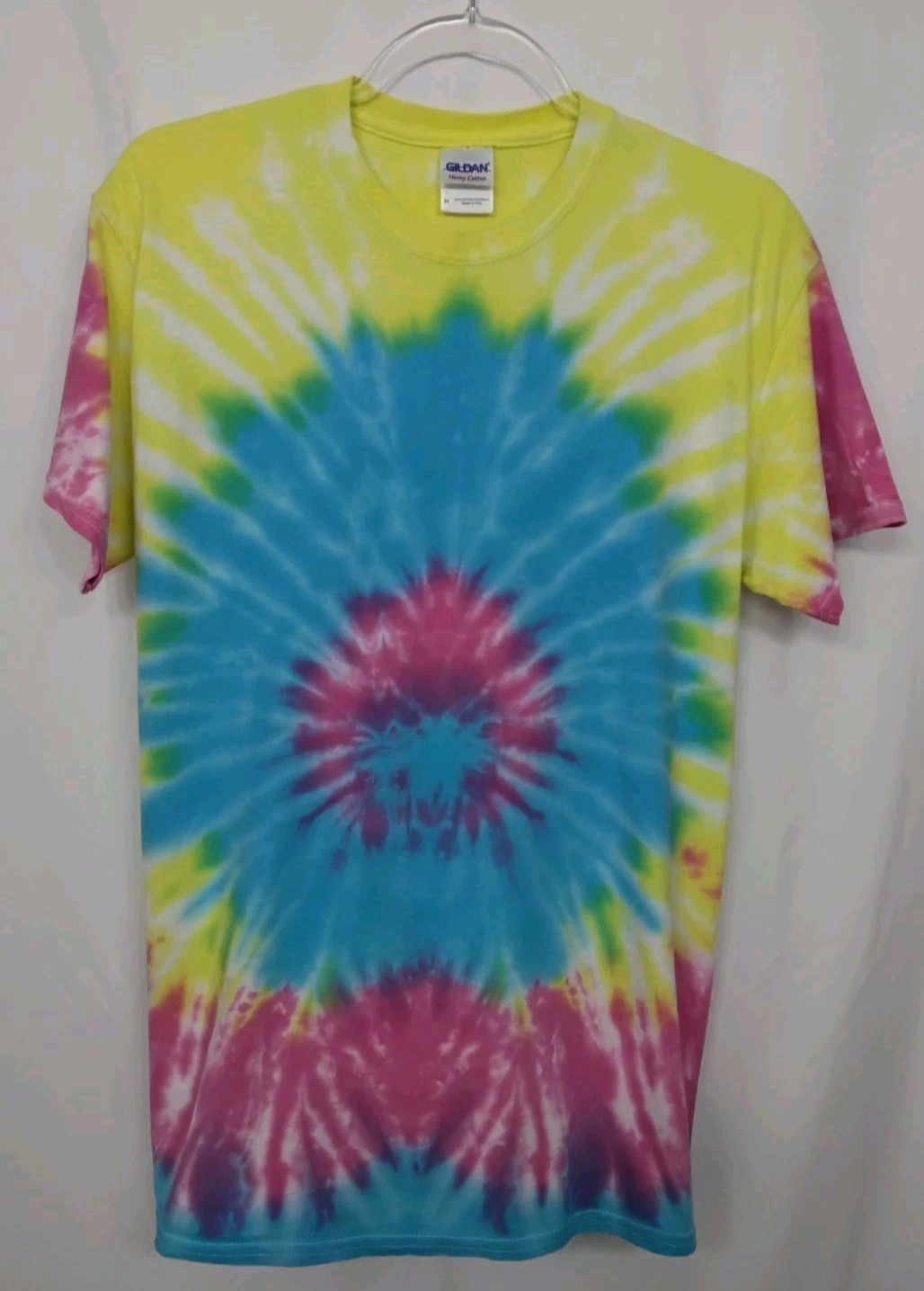 New Tie Dye Men’s Medium T-Shirt Pink Yellow Multicolor Summer Swirl Spiral