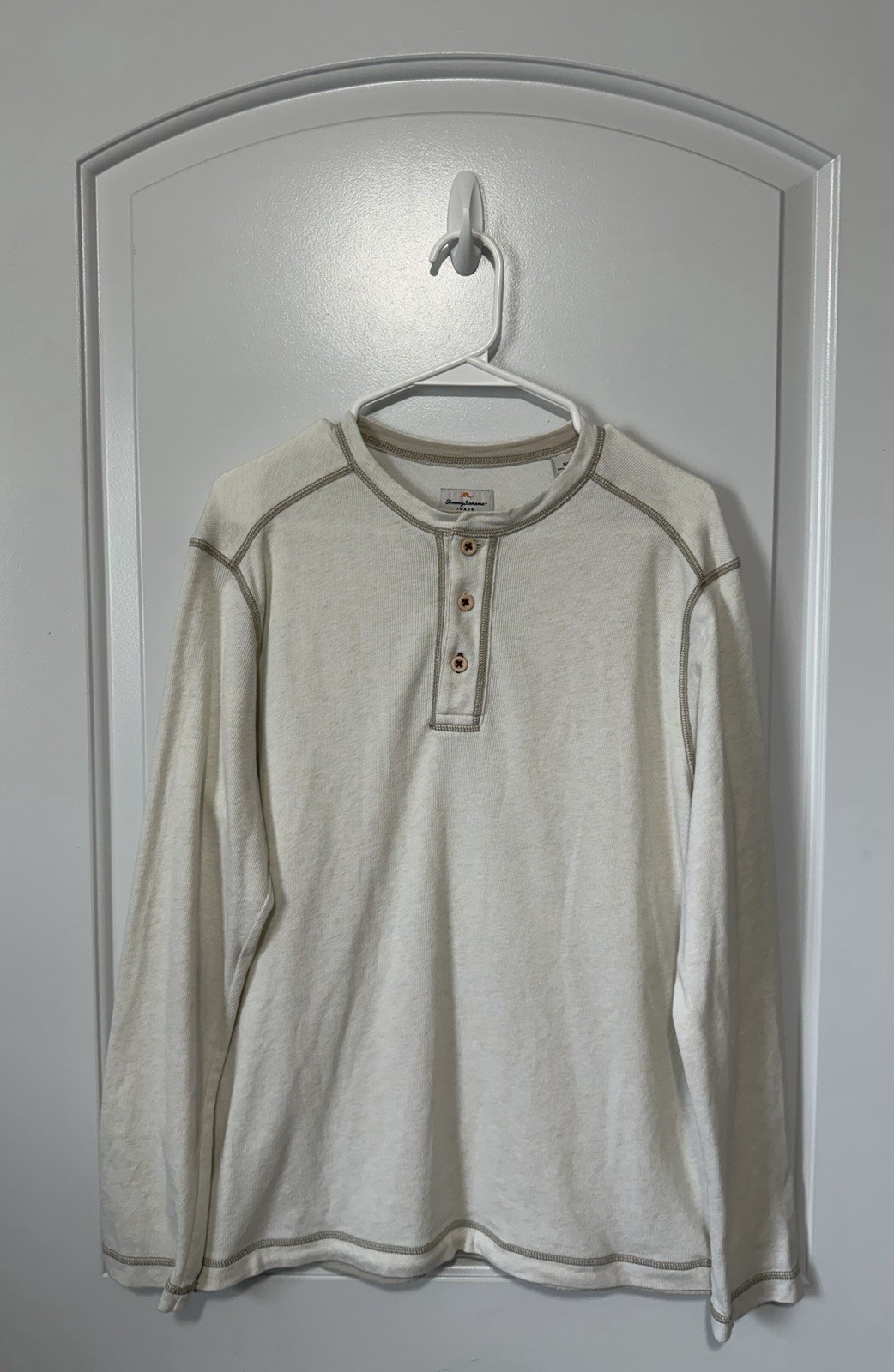 Tommy Bahama Men’s White Jeans Island Modern Fit Henley Long Sleeve Tee S
