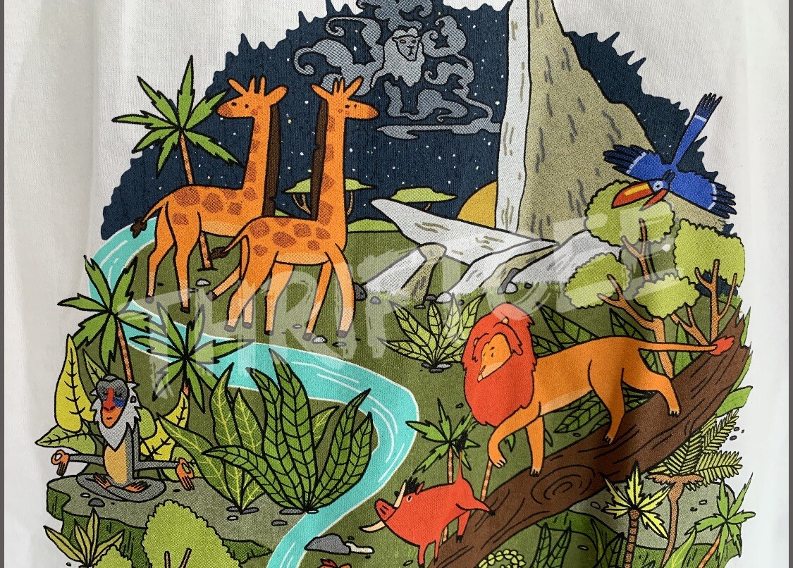 NWT L Lion King T-shirt Disney Cartoon 90s Movie Hyenas Scar Simba Large Rafiki