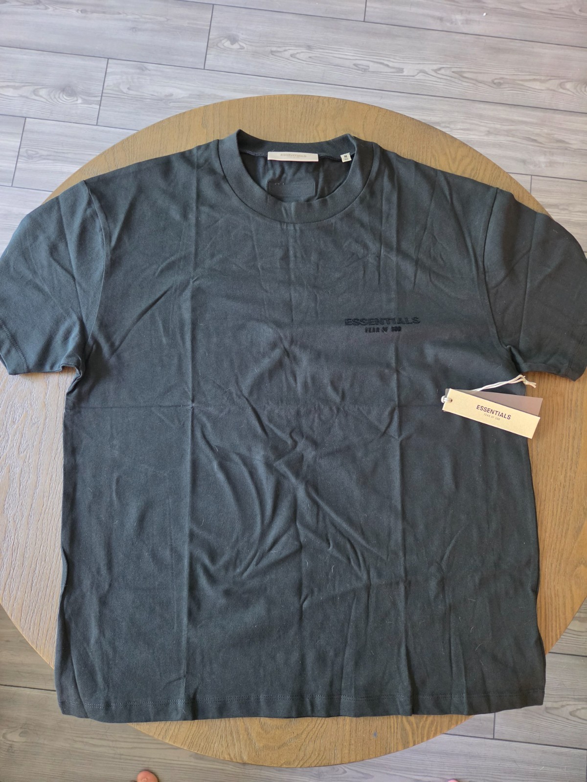 FEAR OF GOD ESSENTIALS BLACK / STRETCH LIMO T-SHIRT (Medium)