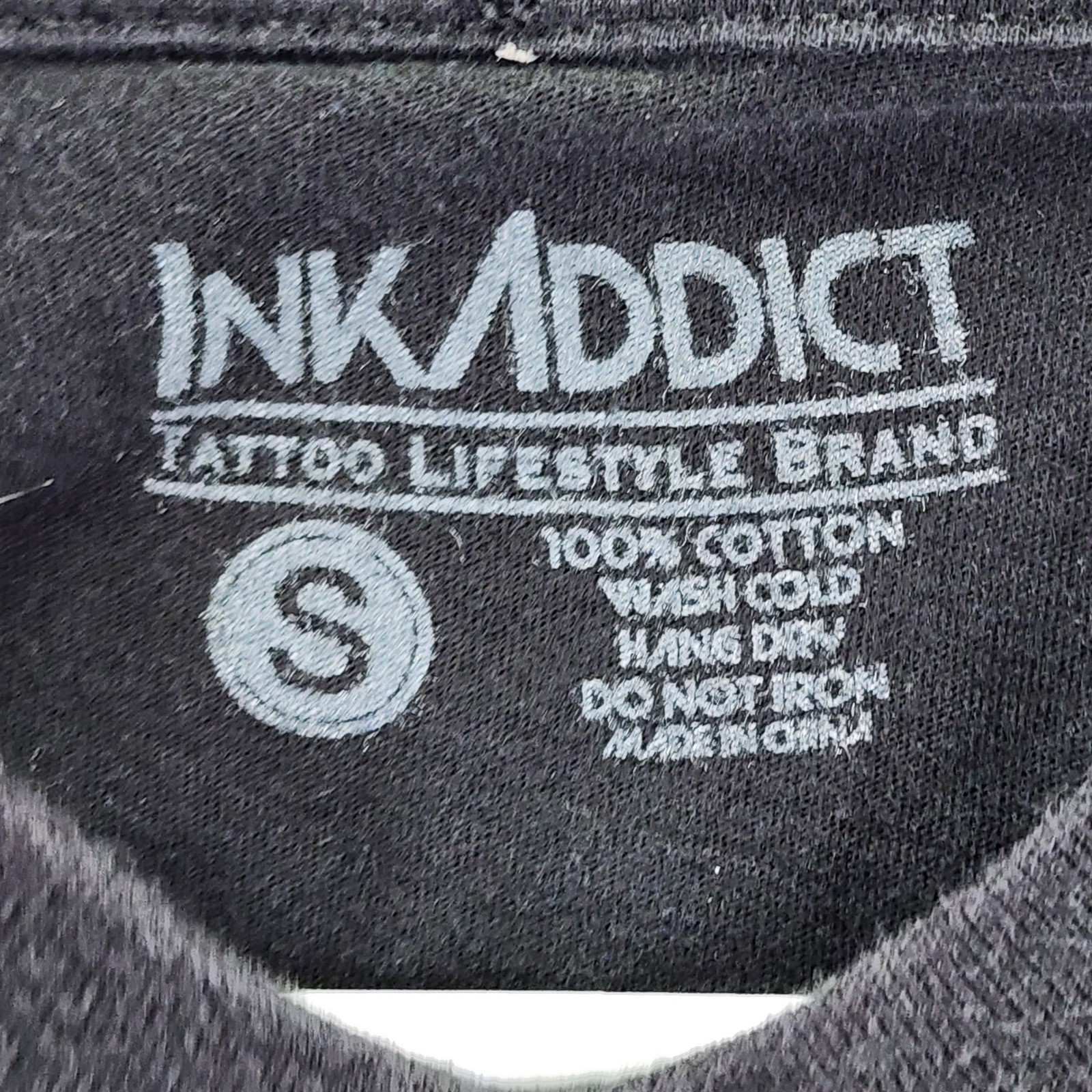 Ink Addict Tattoo Lifestyle Brand Mens Black Short Sleeve Graphic T Shirt Size S