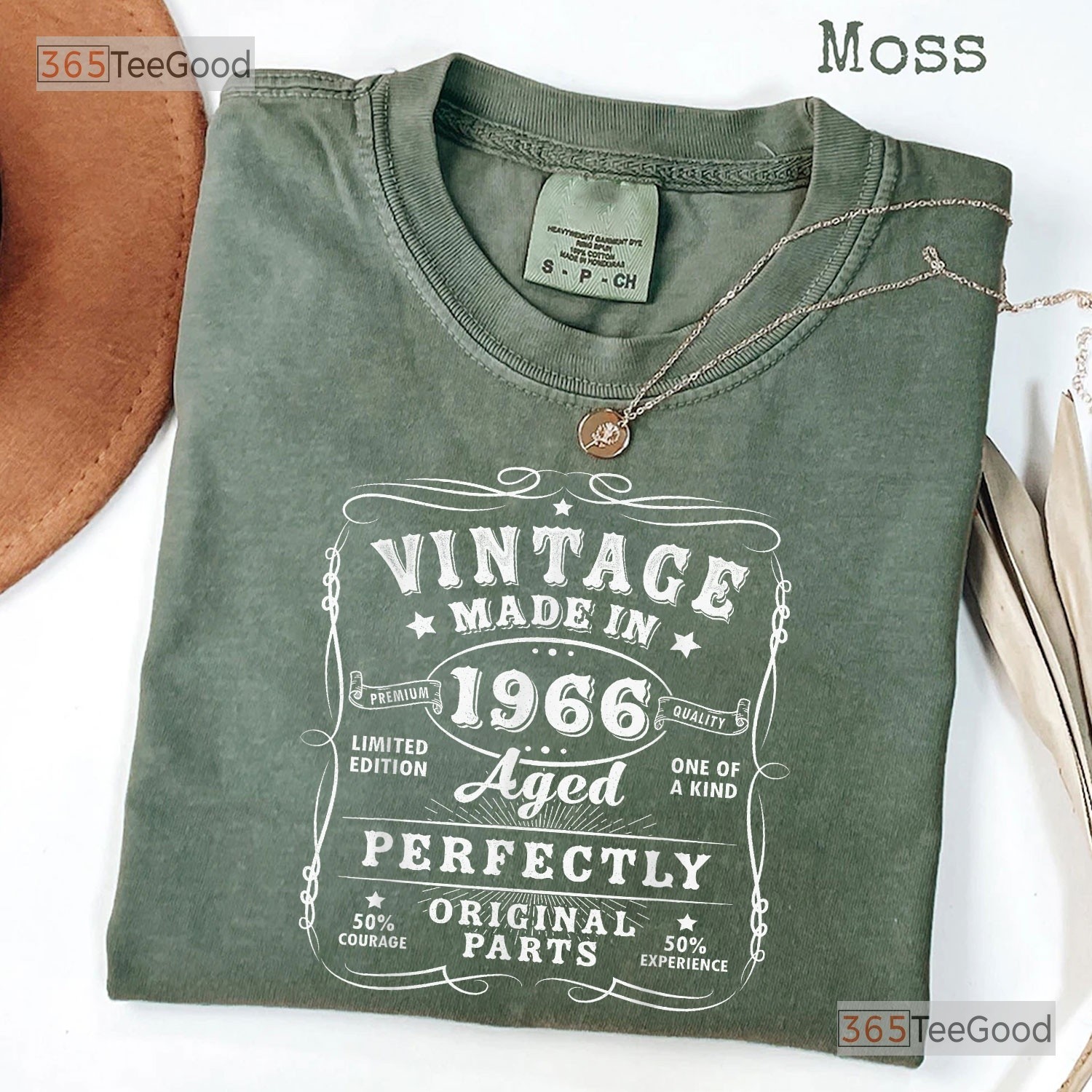 Vintage 1966 60th Birthday Shirt, Retro 60 Years Old Birthday Tee For Men