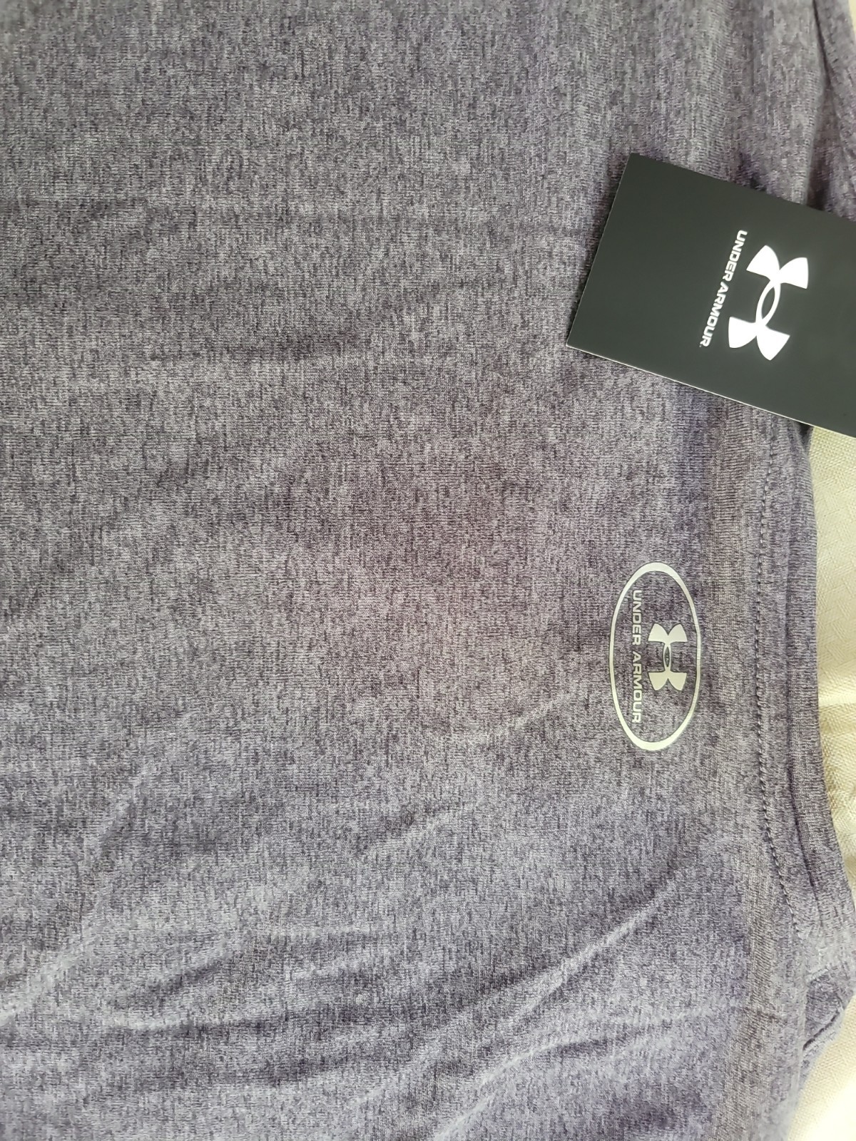 NWT DARK GRAY LARGE Under Armour Men’s Locker 2.0 Short Sleeve Athletic Tee
