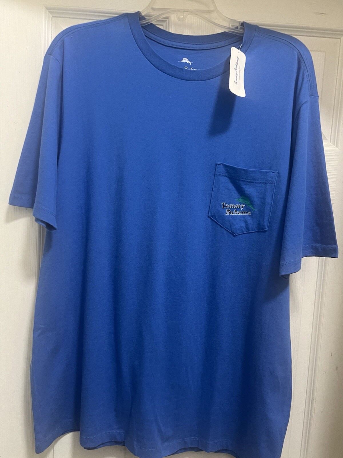 Tommy Bahama Men’s 💯% Cotton Pocket T-Shirt Medium NWT $49.50