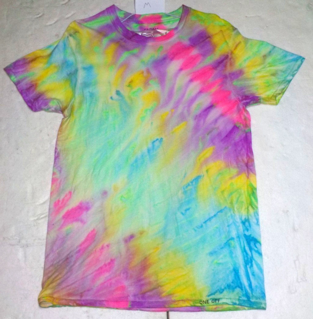 Mens Premium 100% cotton Tie Dye T-shirt -Fluro neon Stripe size Medium, new