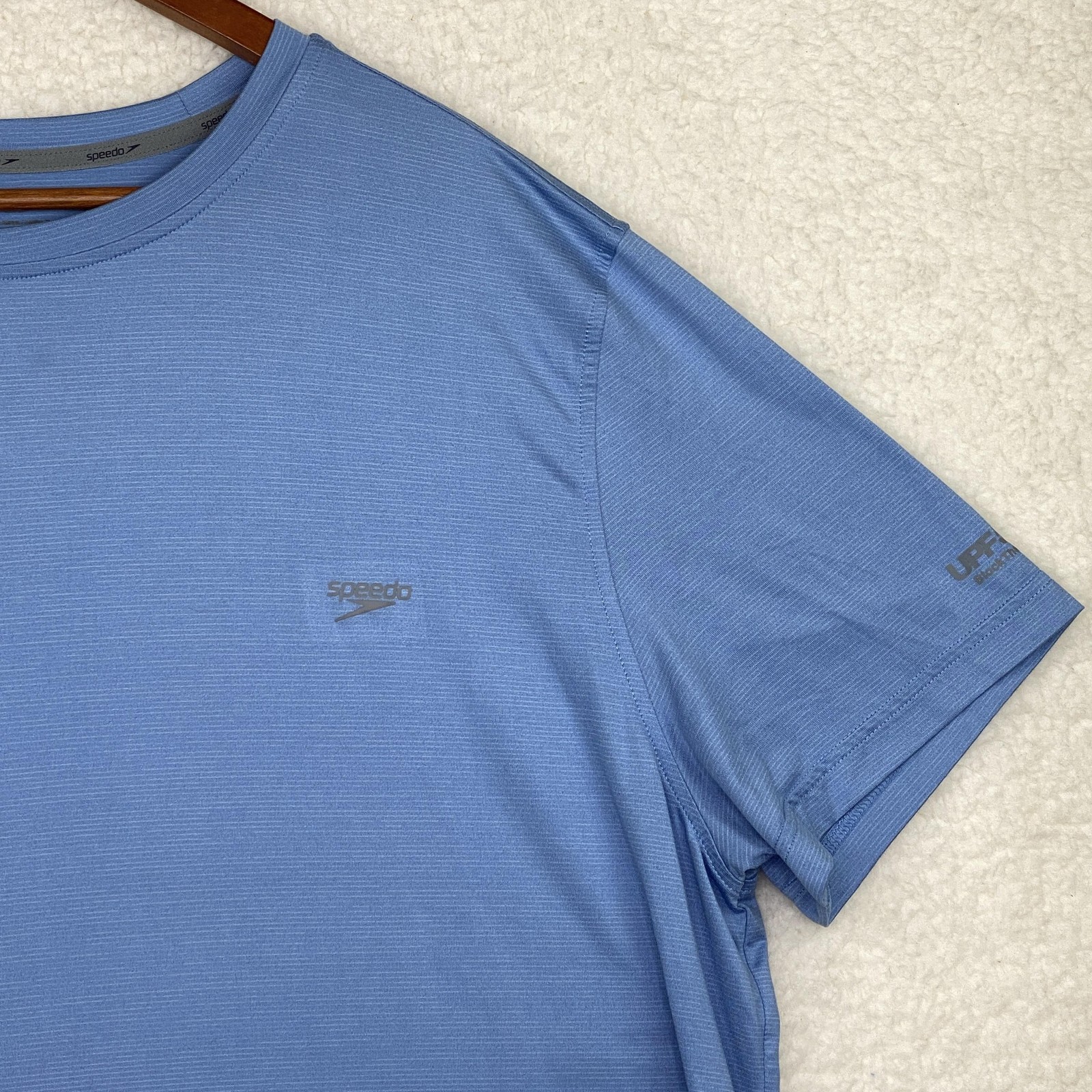 Speedo Shirt Mens 2XL Blue Tagless UV Protection Crew Neck Polyester Spandex