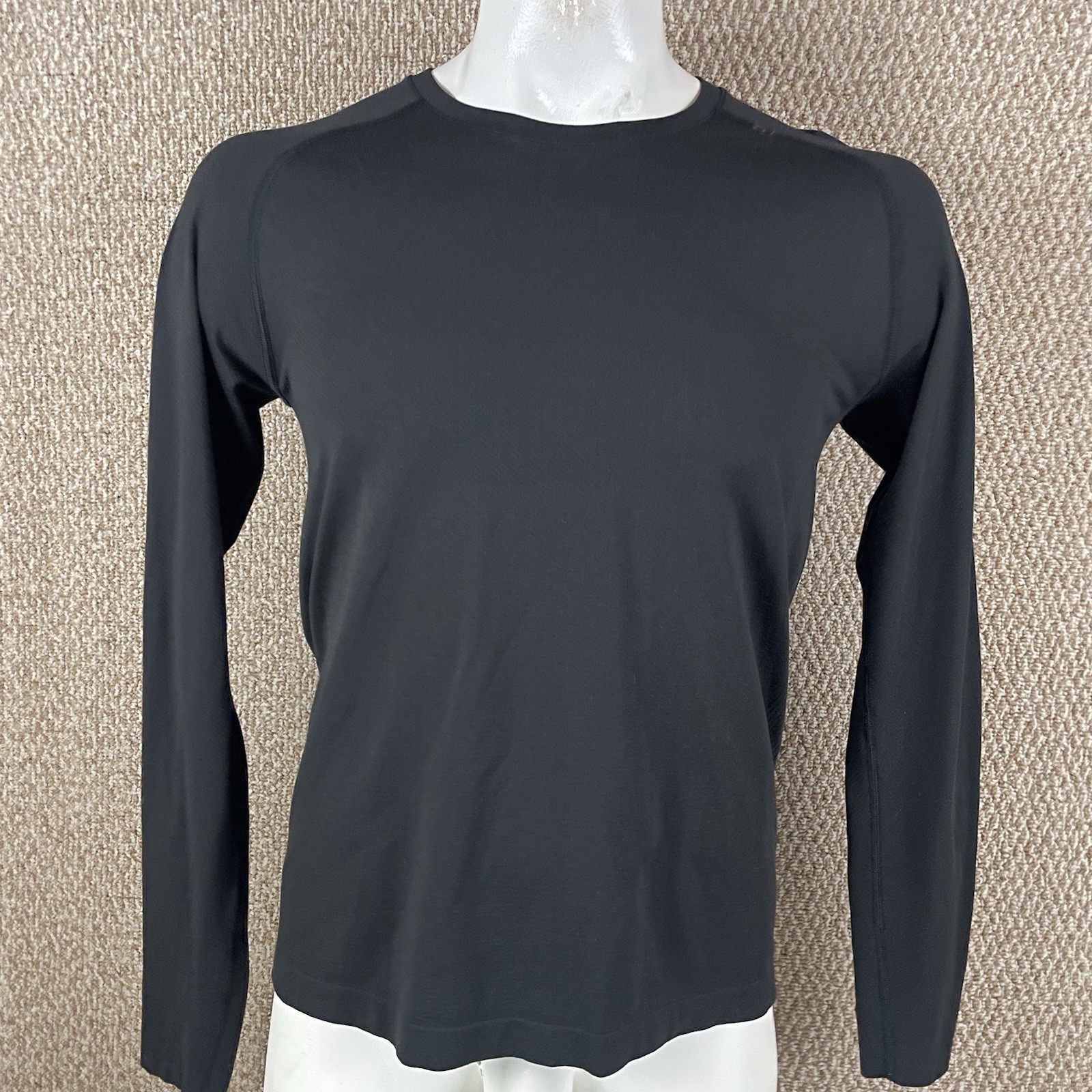 Lululemon Shirt Mens M Deep Coal Black Metal Vent Tech Long Sleeve 2.0 Gym T388