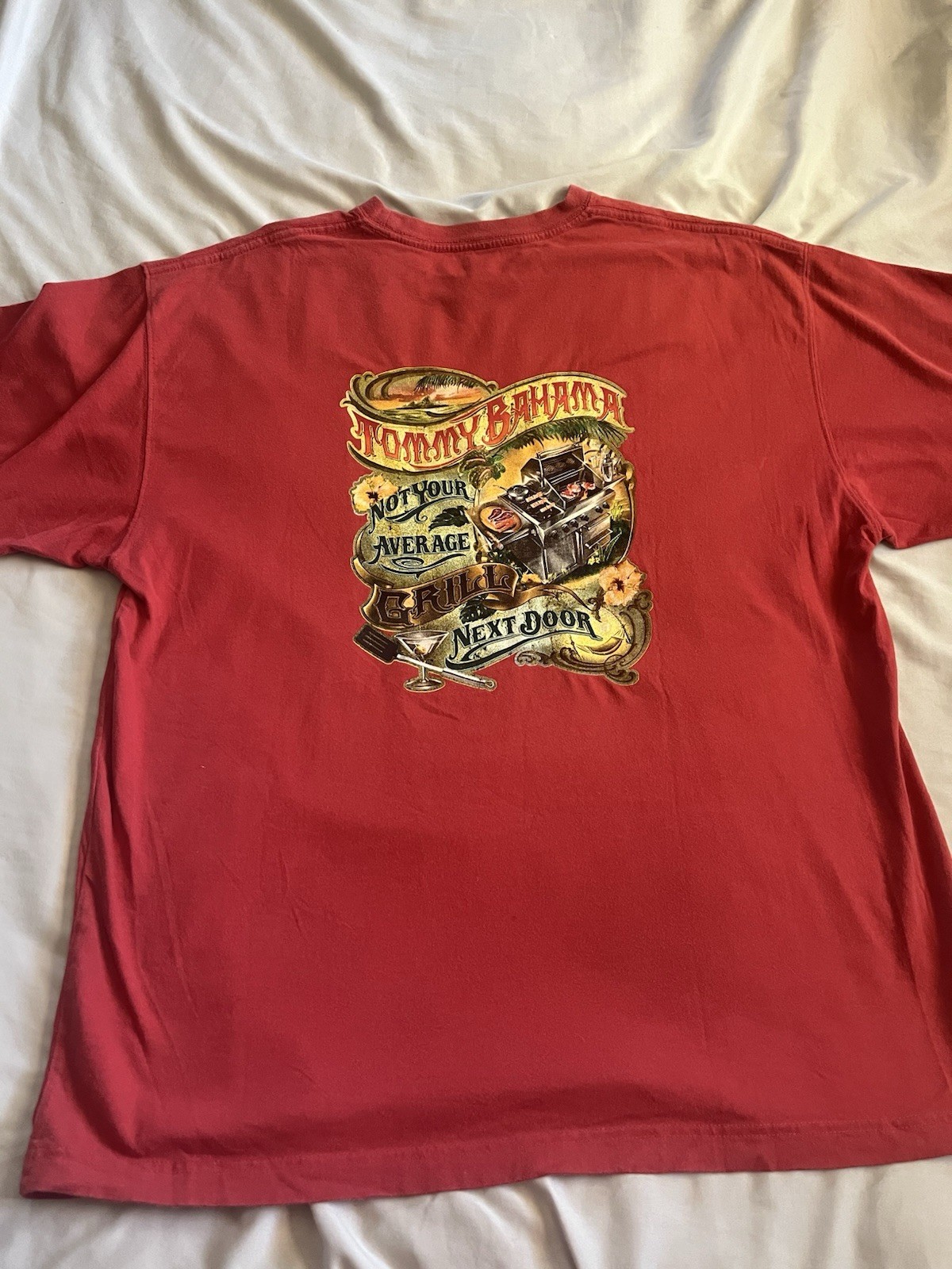 Tommy Bahama Men’s Not Your Average Grill T-Shirt 100% Cotton Size Large