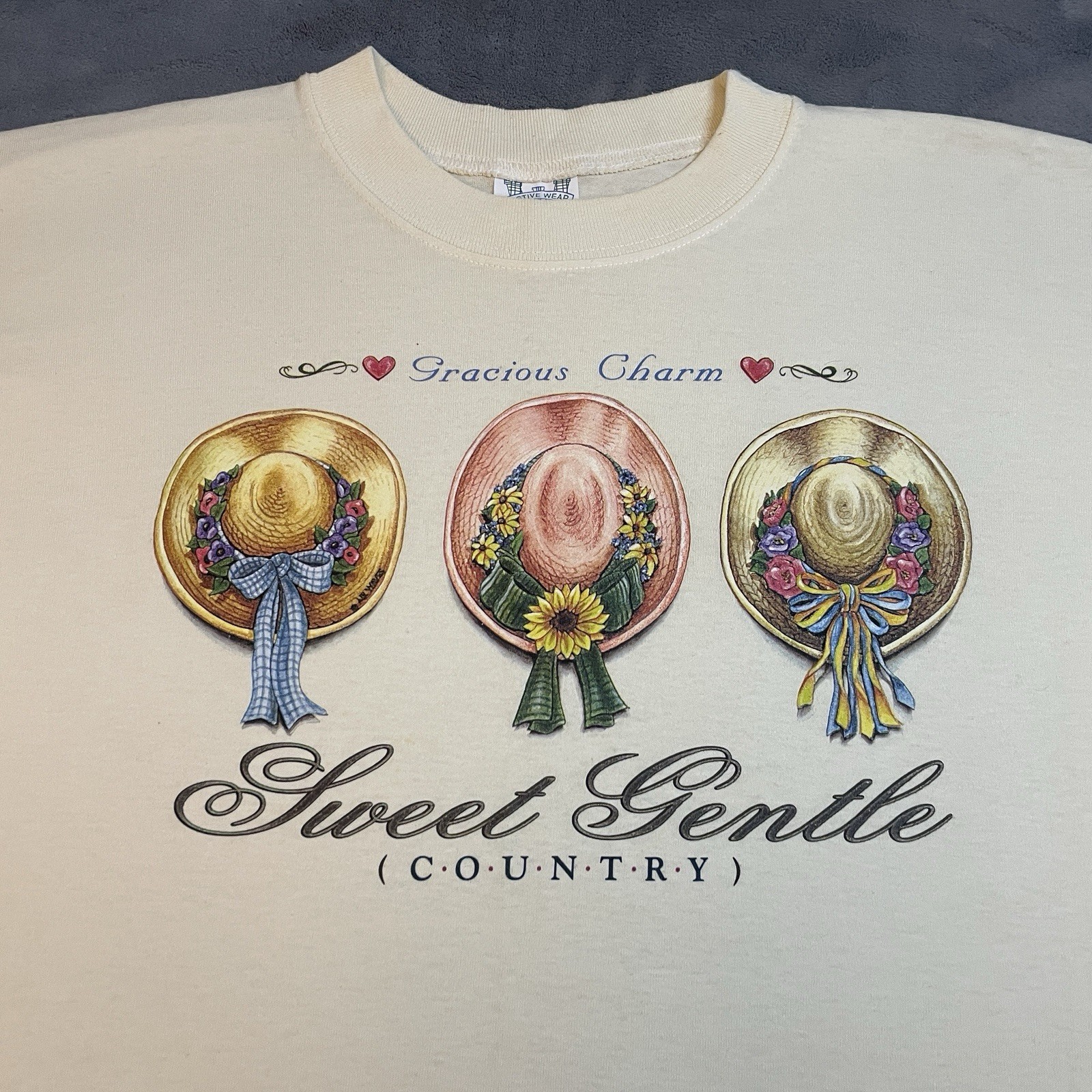 Vintage 90s T-Shirt Mens XL Country Style Flowers Ribbons Hats Art Cute USA Made