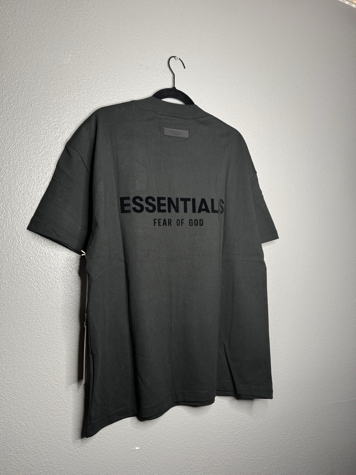 Essentials Stretch Limo Tee