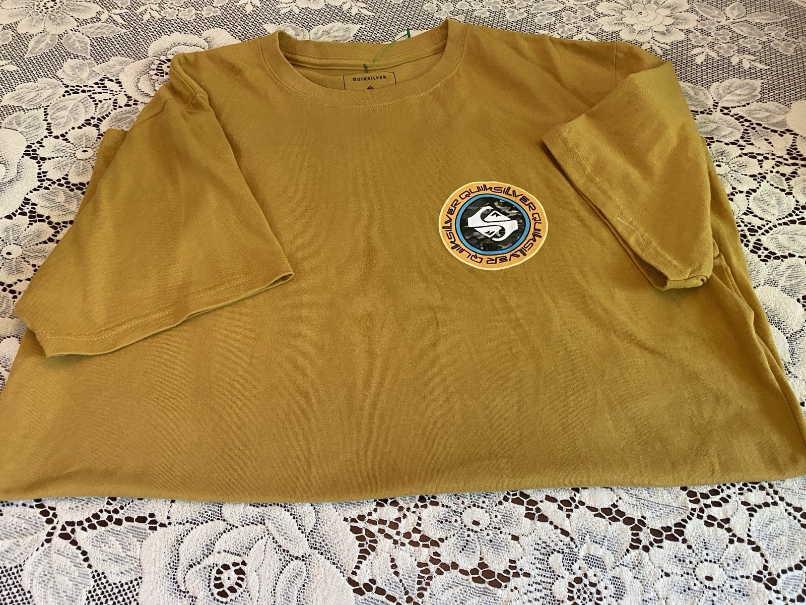 Quiksilver Men’s L Brown Graphic Logo Cotton Knit Crew Neck Short Sleeve T-Shirt