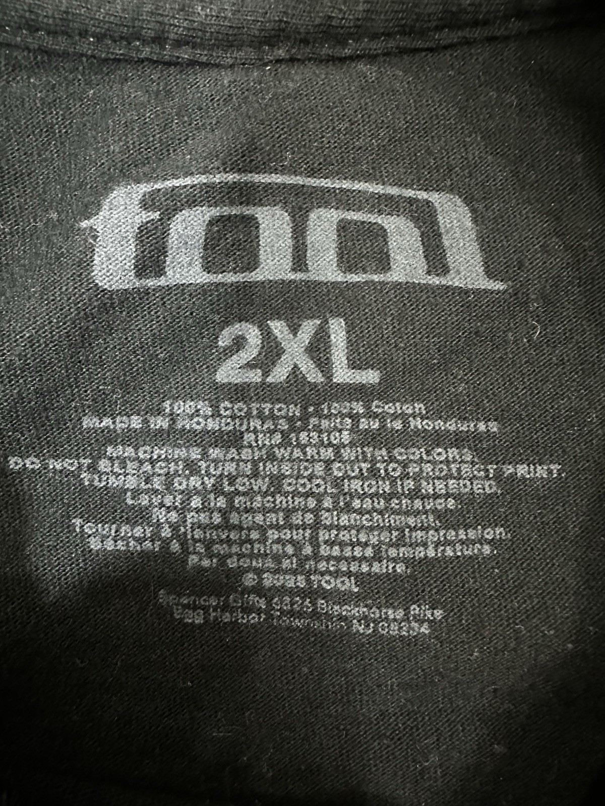 Tool Triple Skull Tshirt Mens 2XL Black Spiked Print Los Angeles California Tour