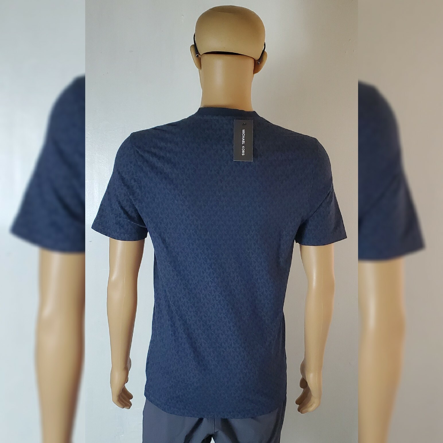 NWT MICHAEL KORS SHORT SLEEVE TSHIRT MEN’S ALLOVER MK LOGO PRINT SIZE M BLUE