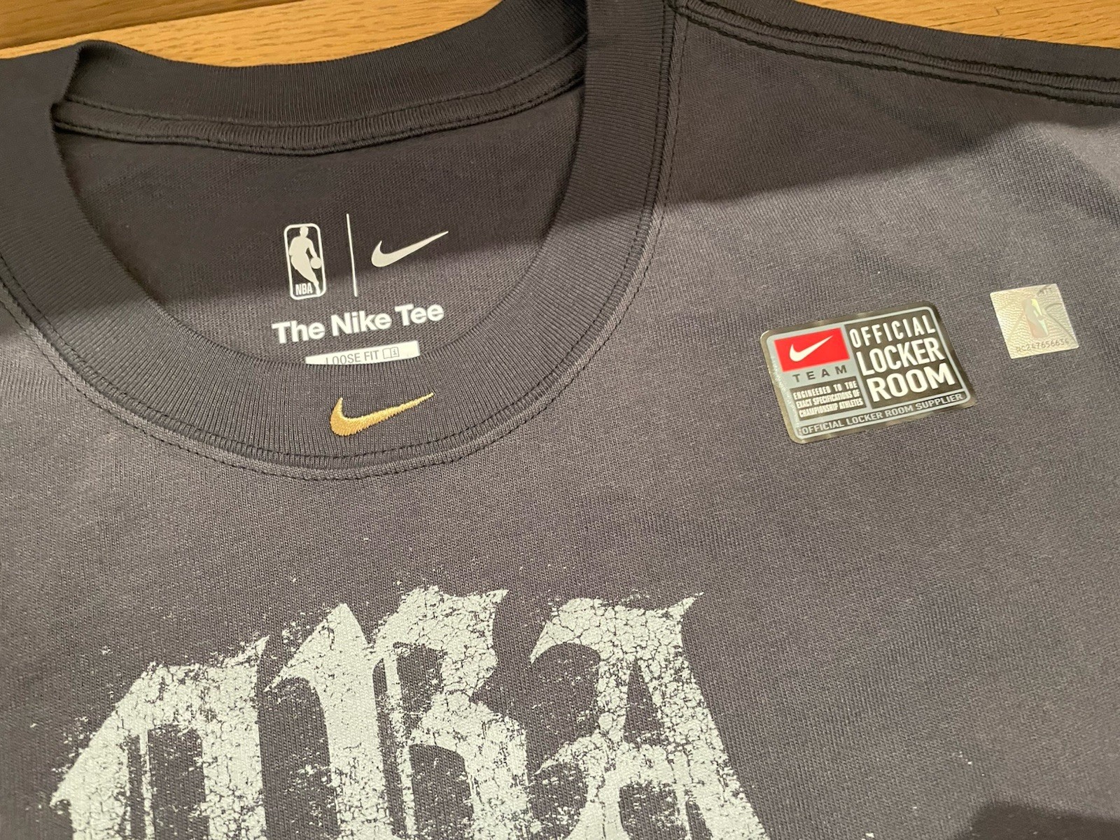 Nike NBA Champions New York Knicks 2026 Crystal Rhinestone Tshirt Black Sz XL
