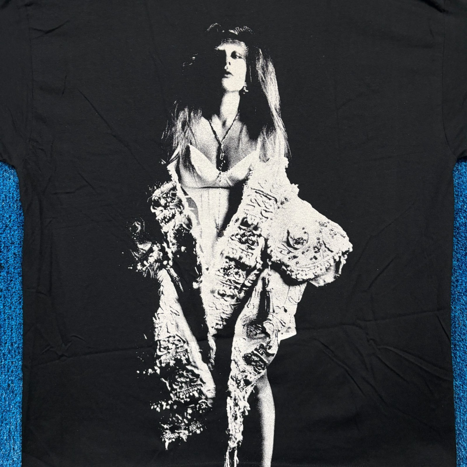 Lady Gaga Mayhem Tour T-Shirt Size Extra Large