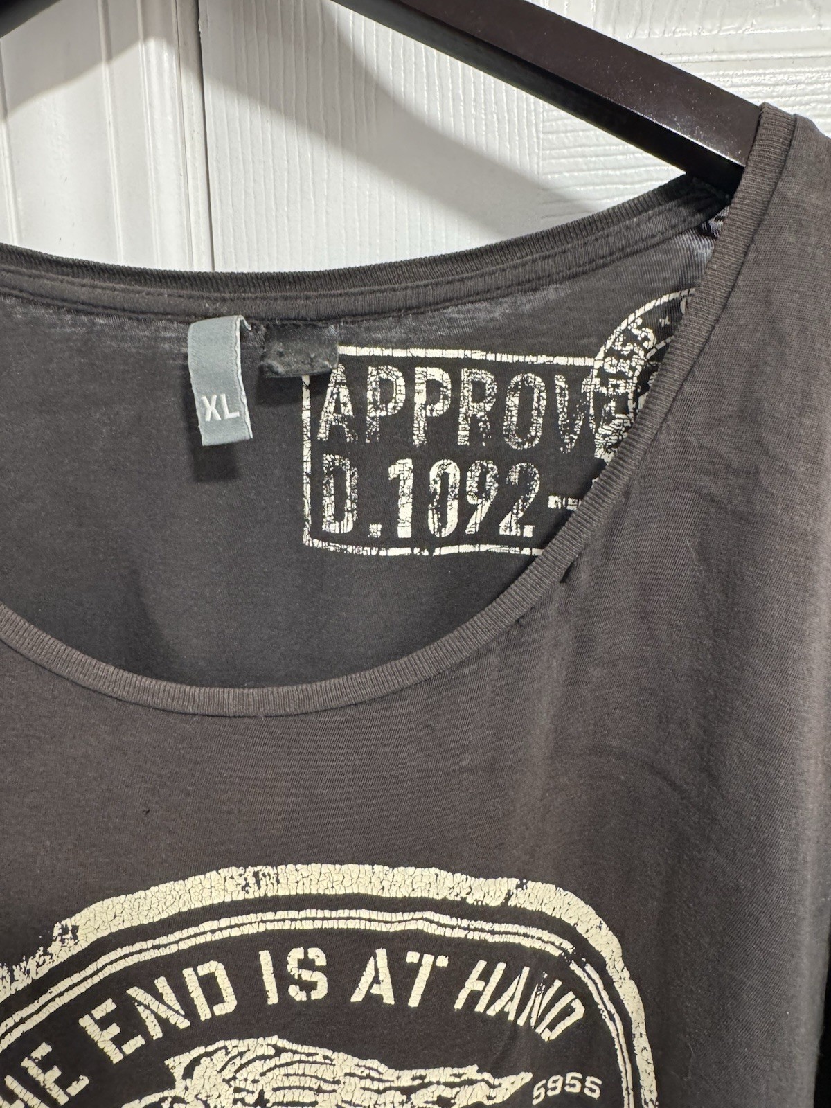Skull Tshirt Black XL Scoop Neck