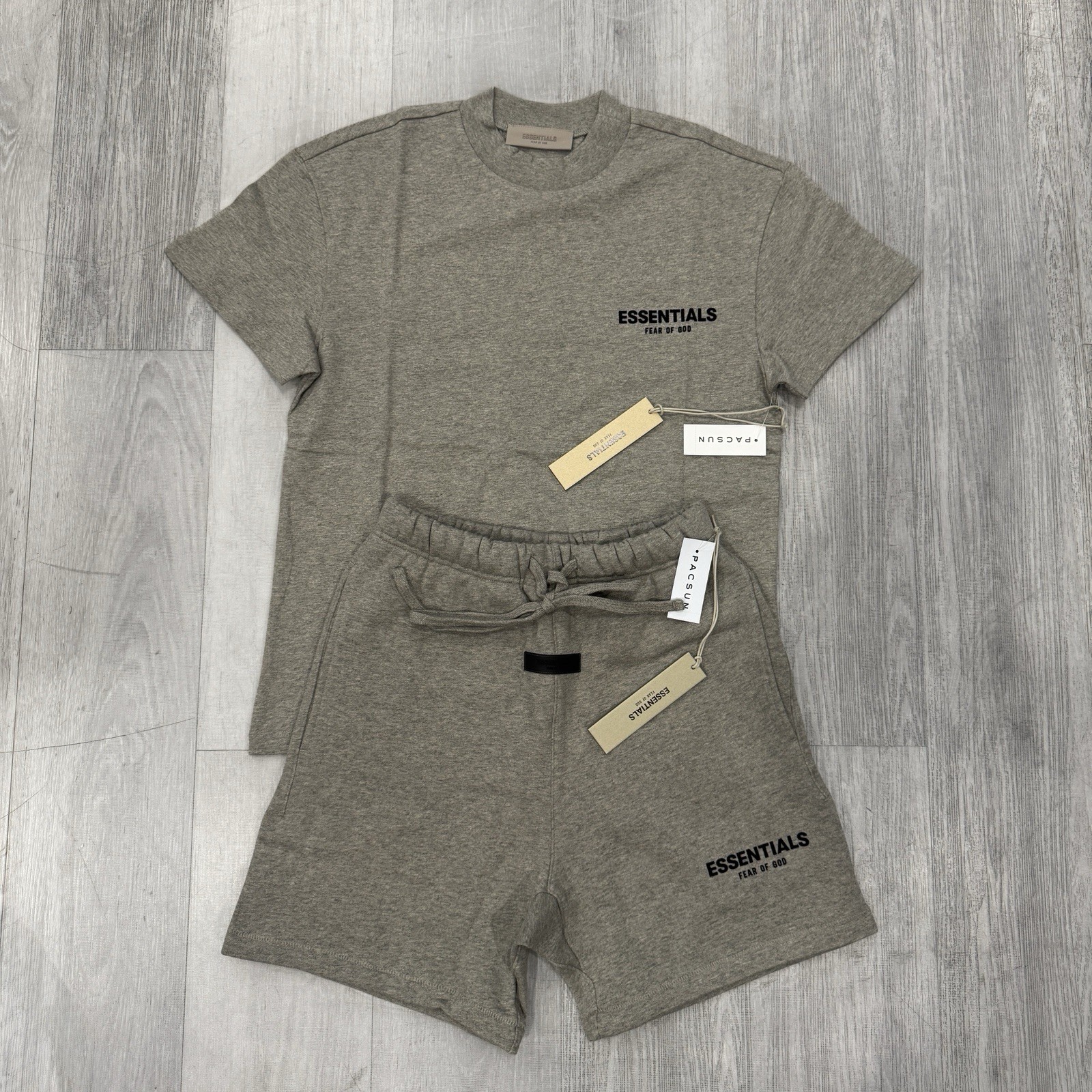 Fear of God Essentials Dark Oatmeal Men and Women both can Cotton Summer suits