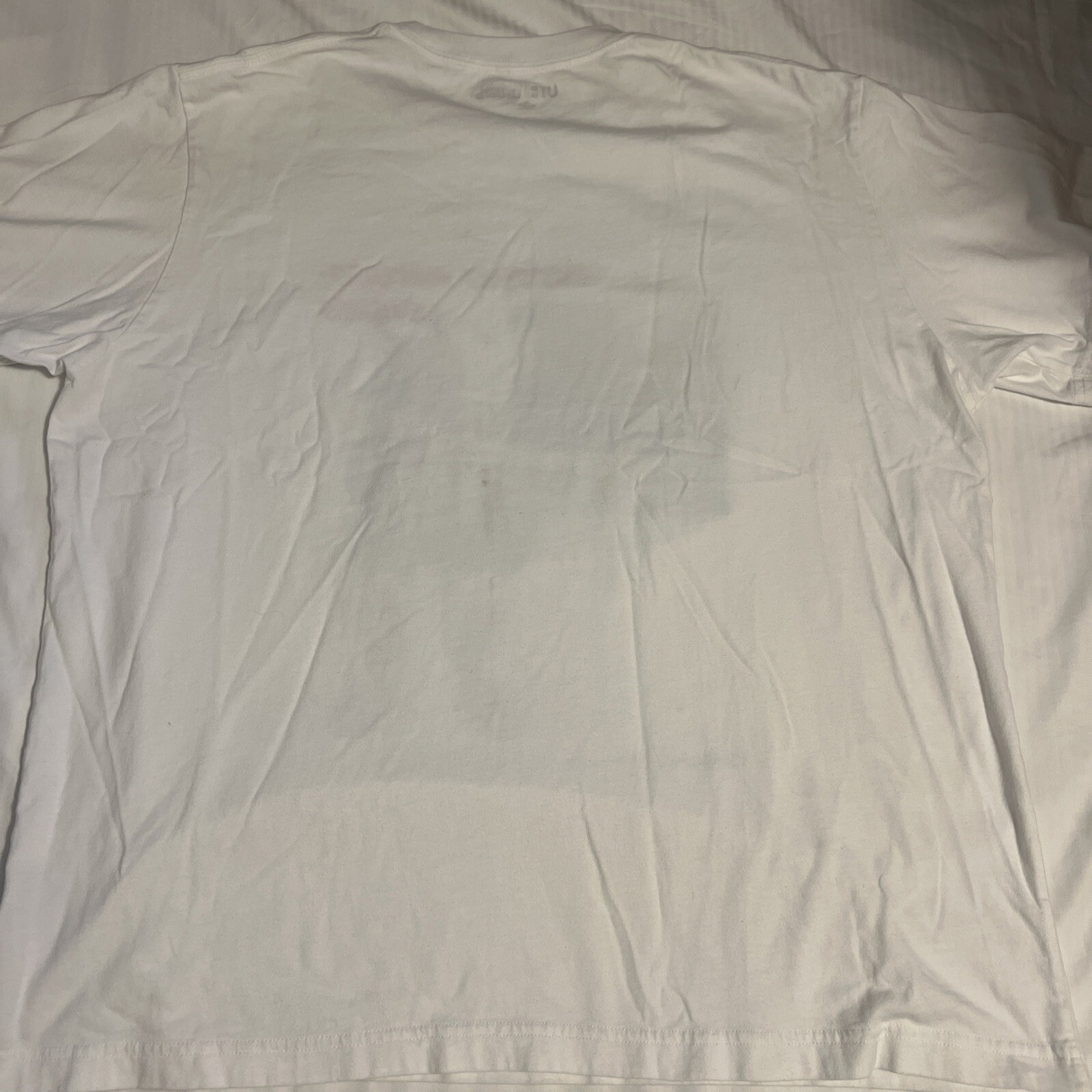 Uniqlo My Hero Academia Katsuki Bakugo Shirt Adult XXL White Short Sleeve Tee