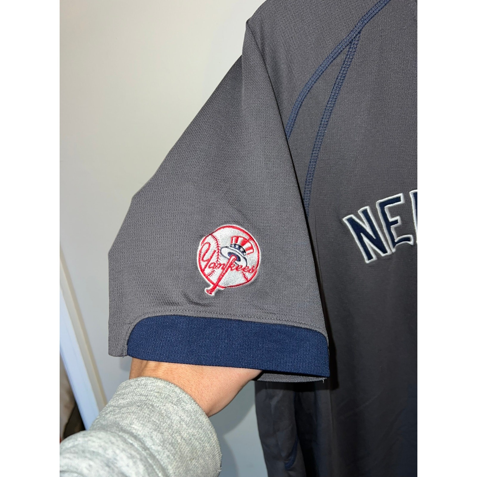 New York Yankees Shirt Baseball Gray Polyester Tee Baseball Top MLB Large