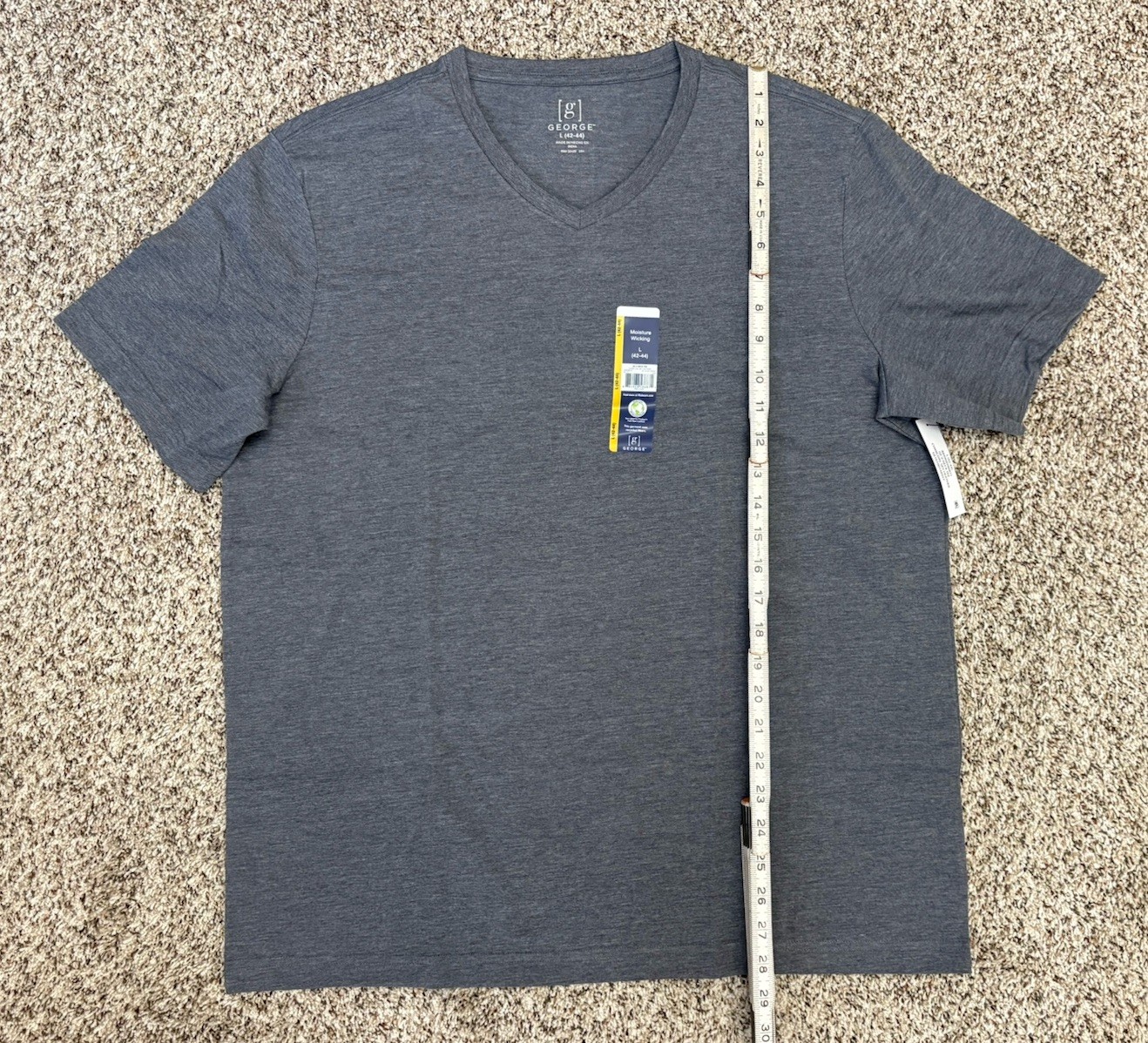 New George 3-PACK Men’s V-Neck T-shirt Tee Moisture Wicking Sz 42-44 LARGE (G2)