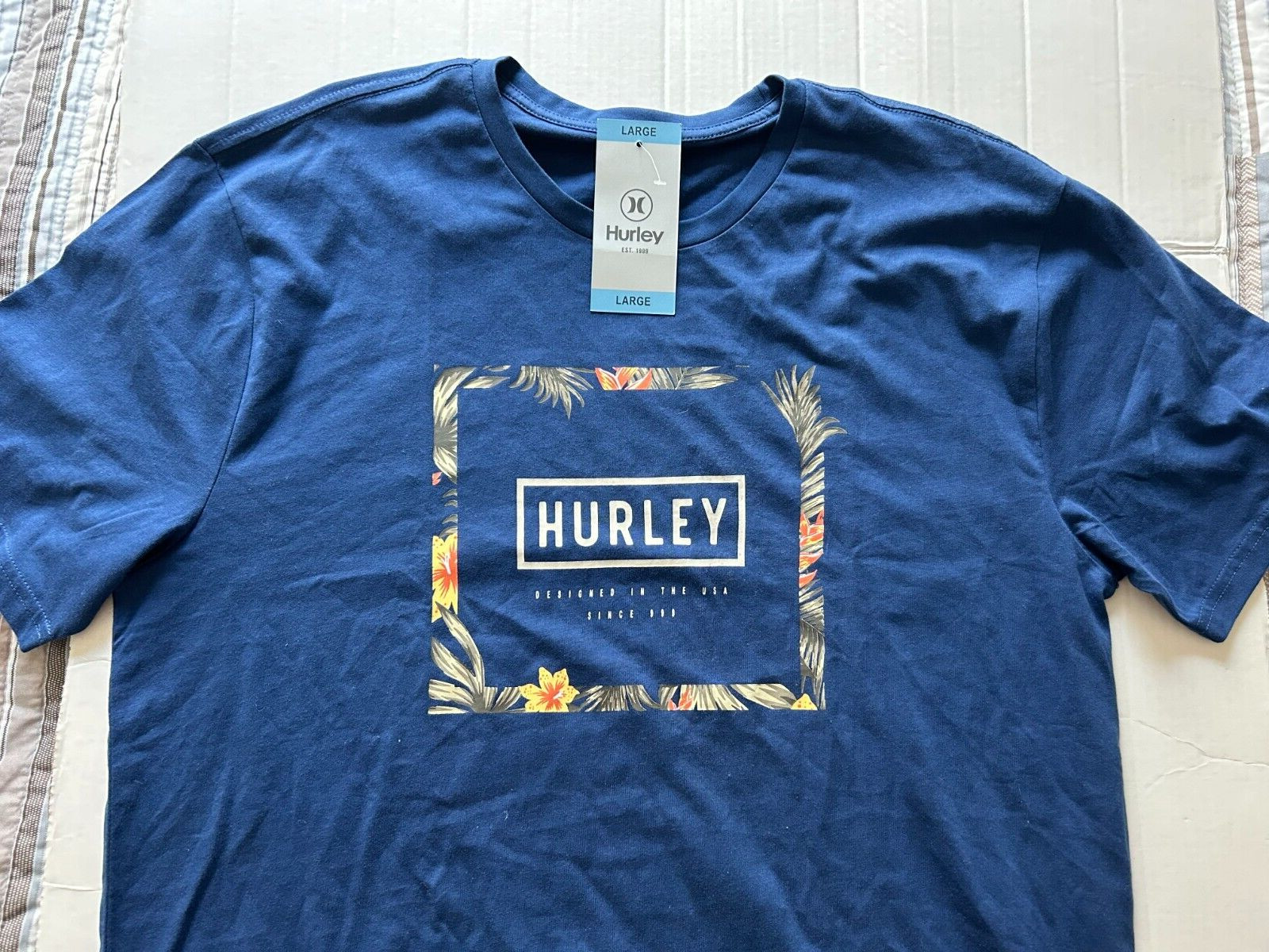 HURLEY SIZE LARGE DARK BLUE SHORT SLEEVE T-SHIRT…SEE DESCRIPTION