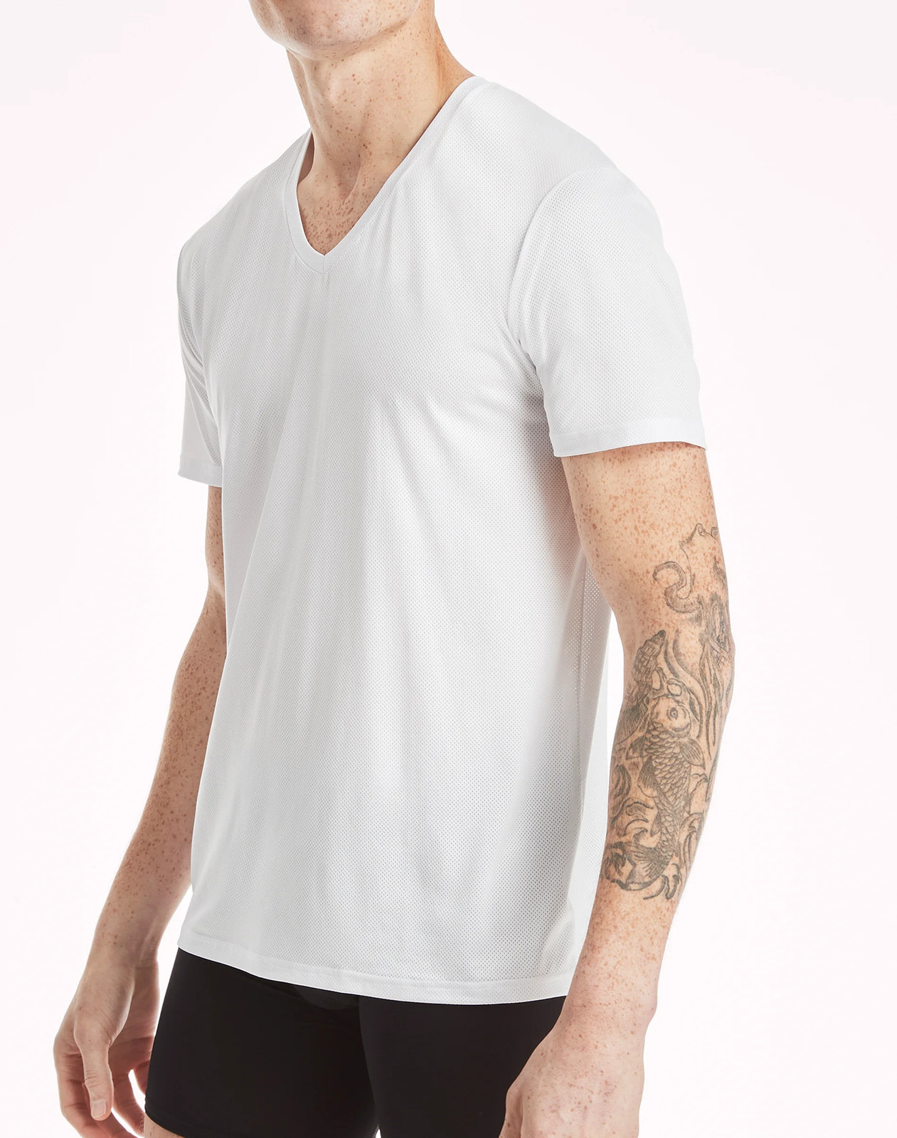 Hanes V-Neck Undershirt 4-Pack T-Shirt Short Sleeve Ultimate Men’s X-Temp Mesh