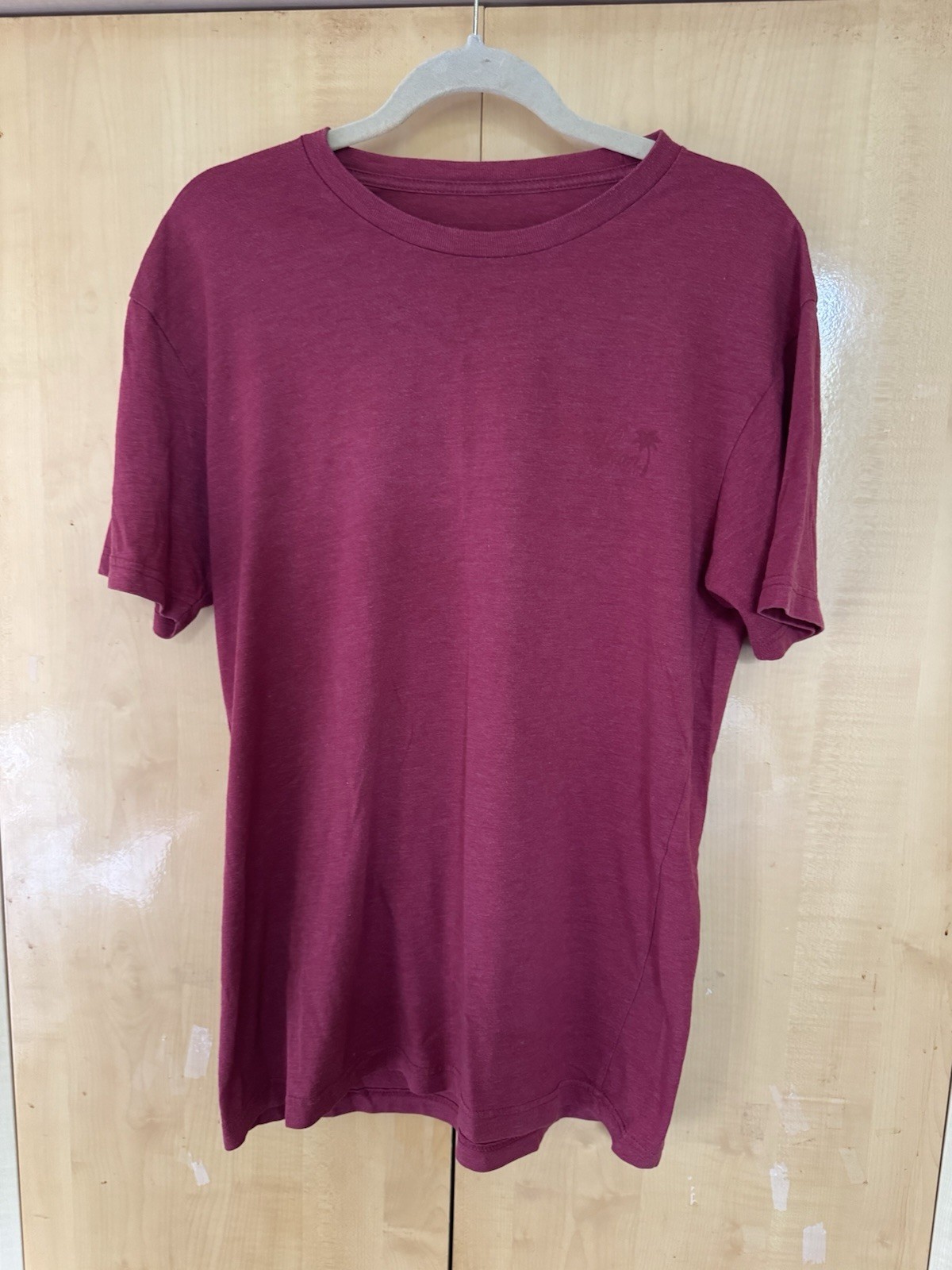 Local Motion Hawaii Tee Logo Size L