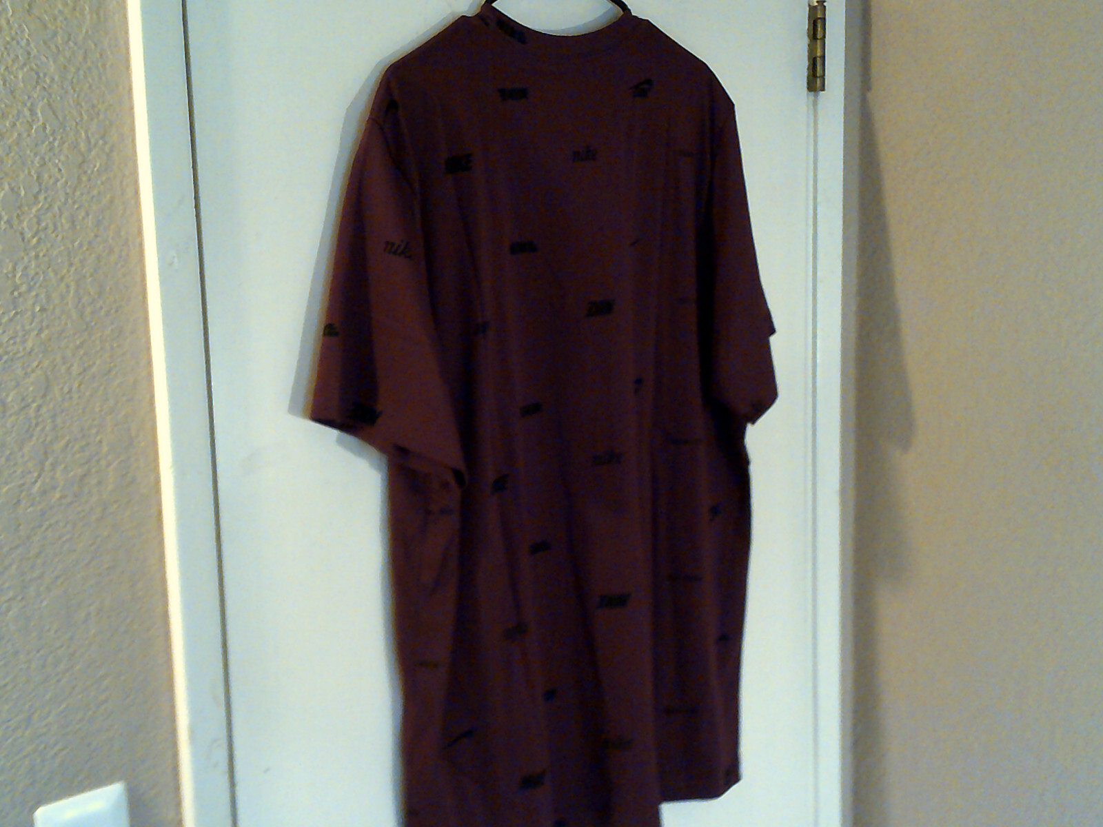 NEW NIKE SPORTSWEAR “INC-All Over Print Tee” MEN’S MAROON T-SHIRT XL FD1279-681