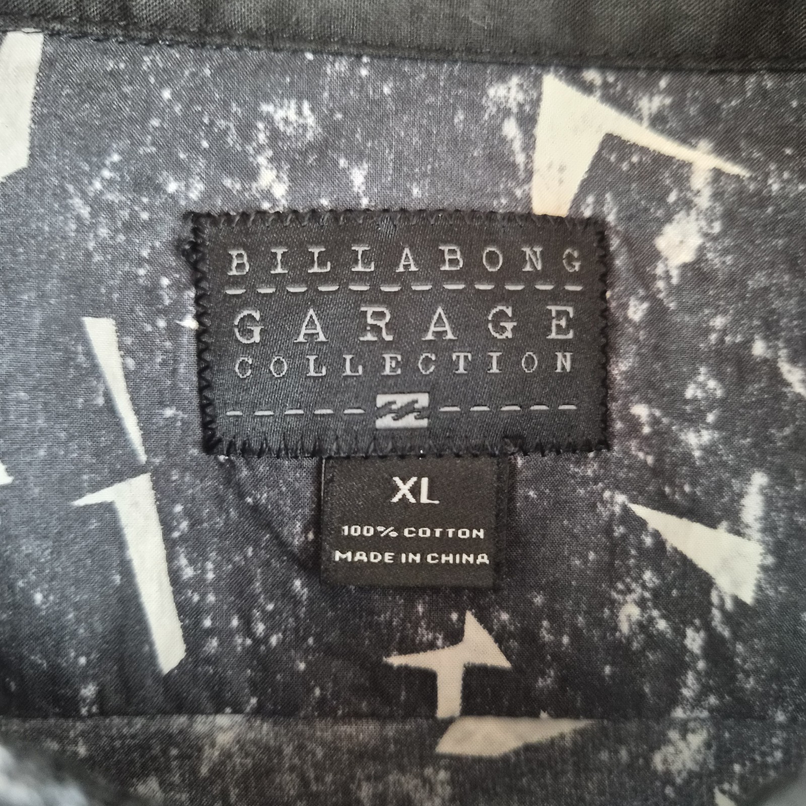 Billabong Garage Collection Shirt XL Black White Abstract Surf Skate Streetwear