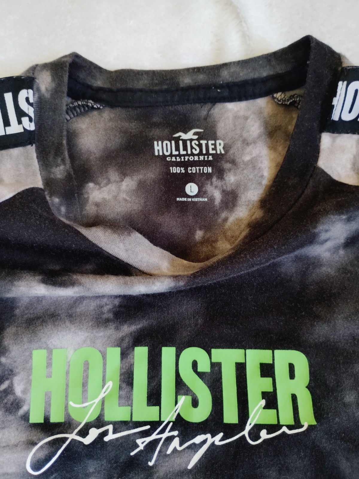 Hollister Los Angeles Men’s Long Sleeve Tye Dye Graphic T-Shirt Curved Hem Sz L