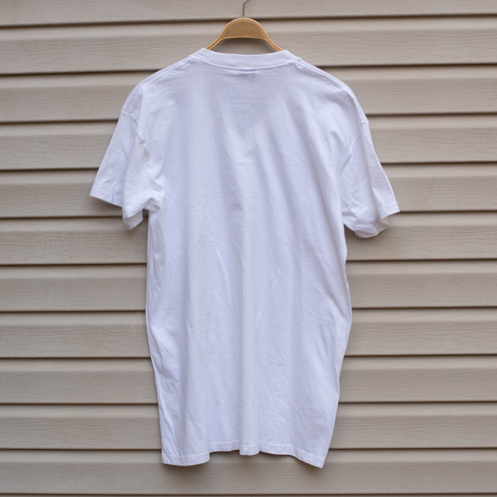 Vintage Alexander Julian T-Shirt Men’s XL White 100% Combed Cotton Single Stitch