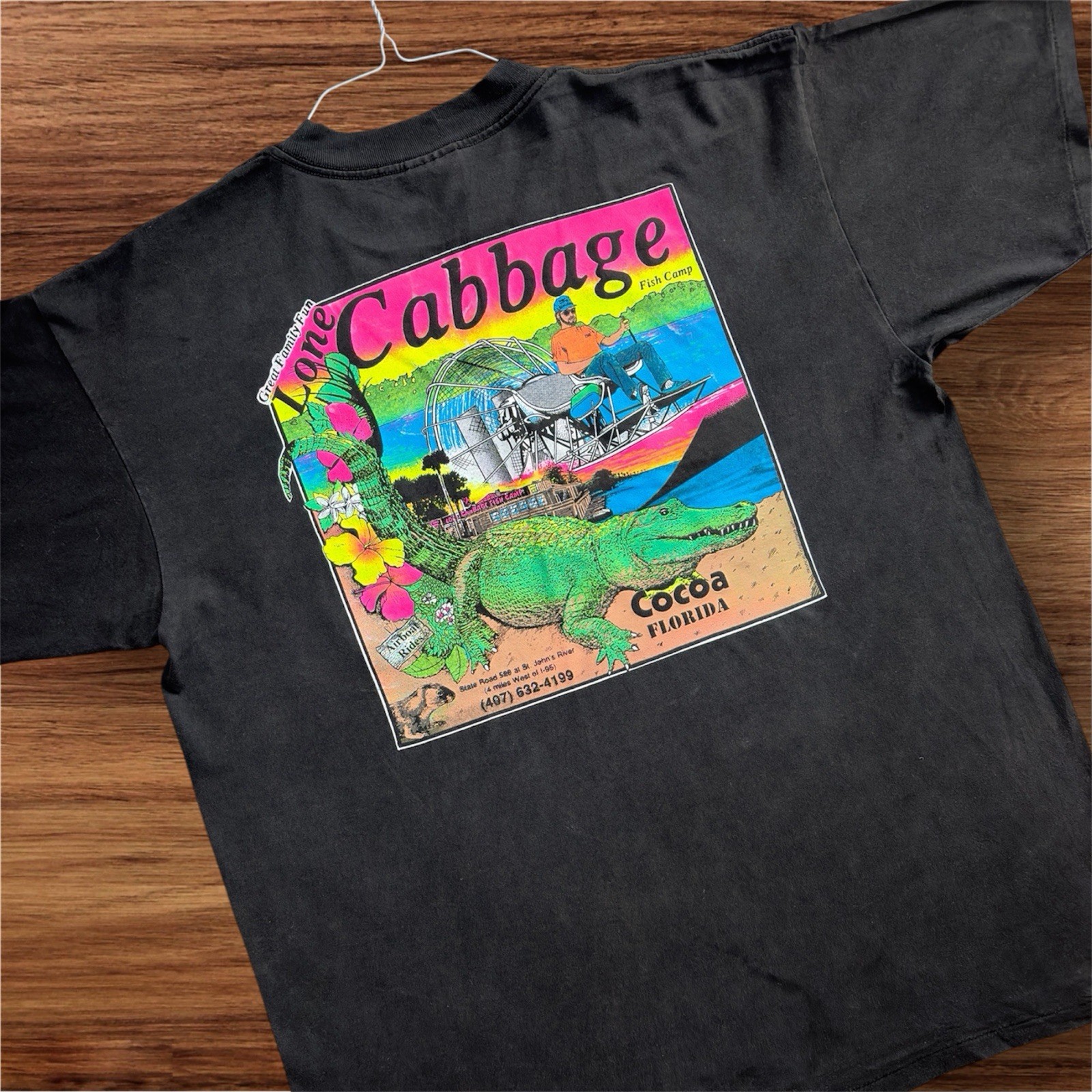 Vintage Lone Cabbage Fish Camp Cocoa Florida T-Shirt Black Alligator 90s XL