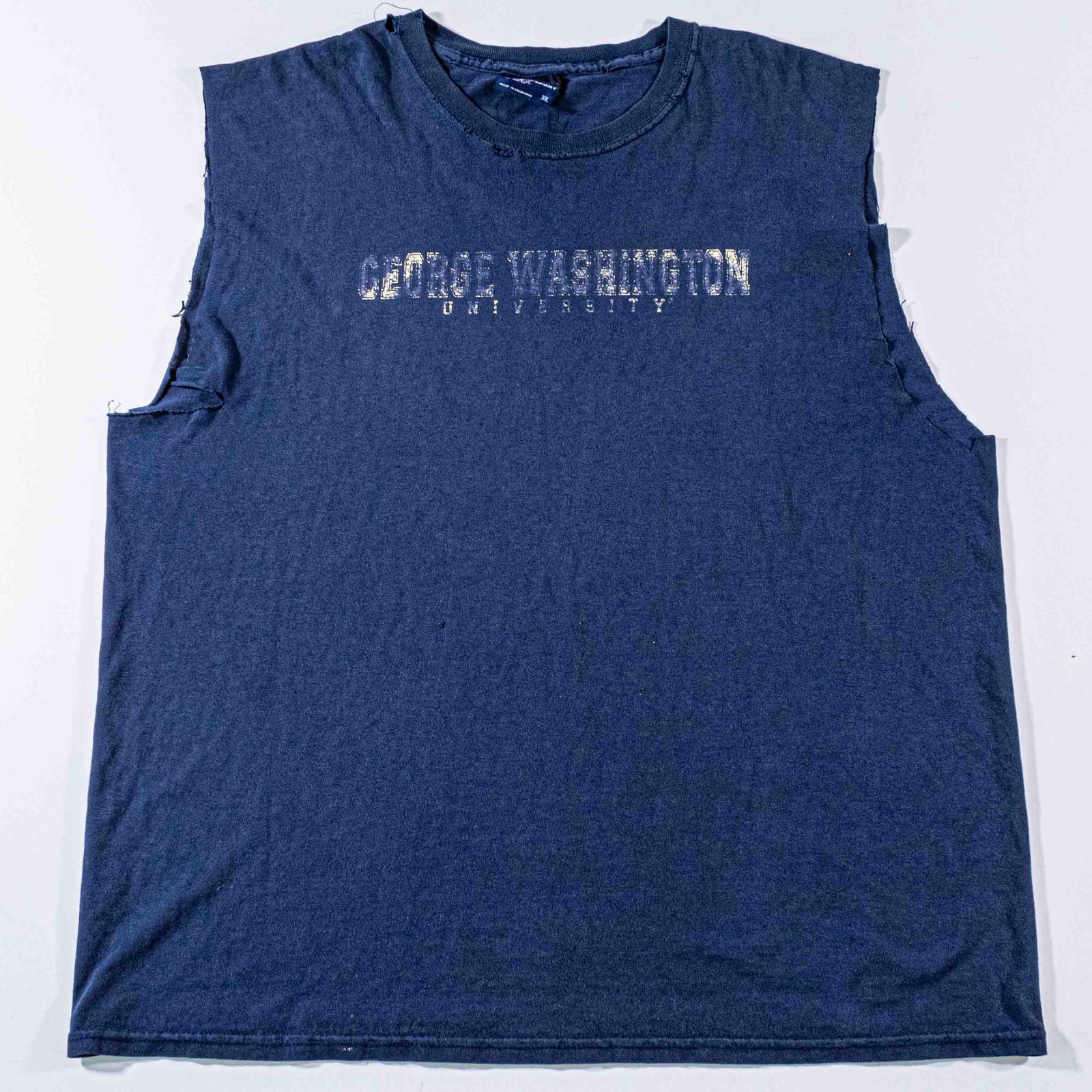 VTG George Washington University Sleeveless T Shirt XL MV Sport Y2K Distressed