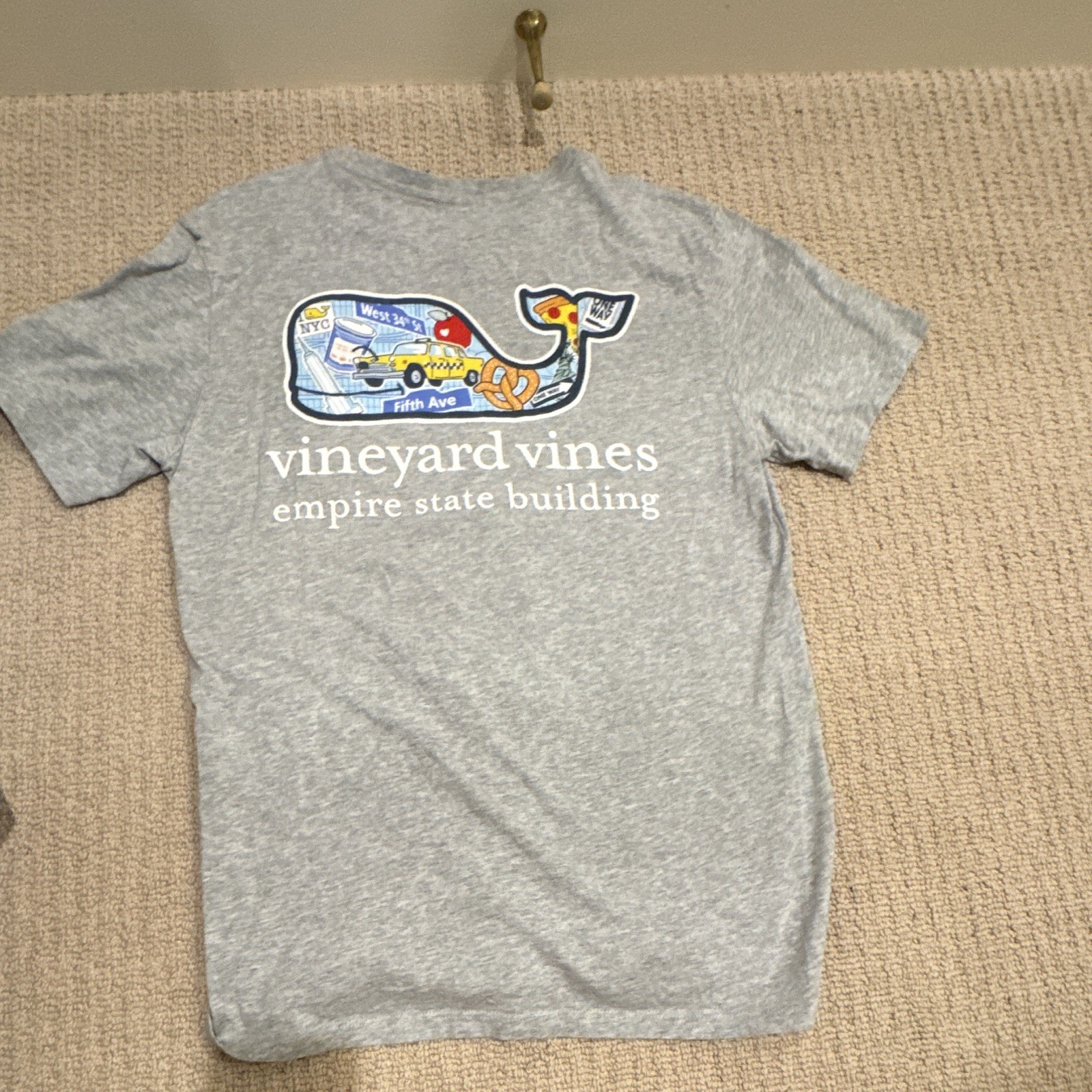 Vineyard Vines Men’s Gray Pocket T-Shirt NYC Empire State Building S Cotton