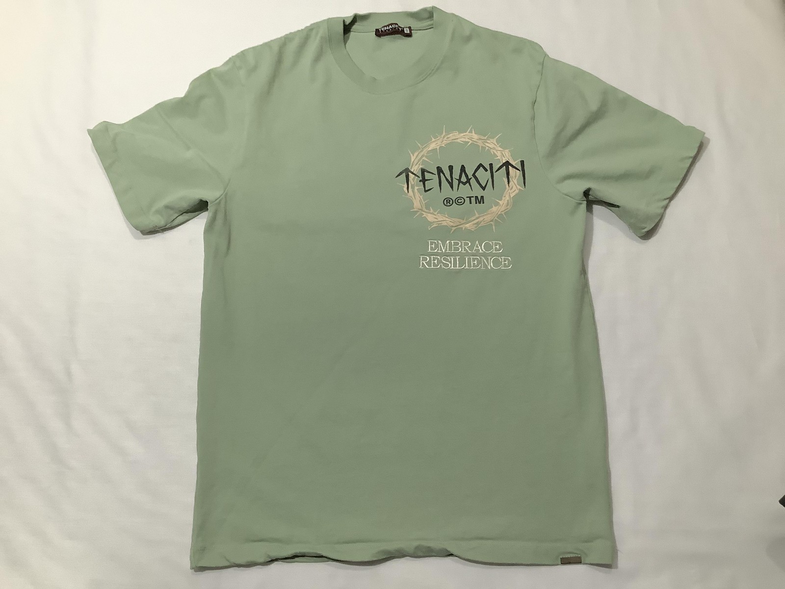 Tenaciti Studios Shirt Mens Small Green Embrace Resilience Crown Graphic Tee