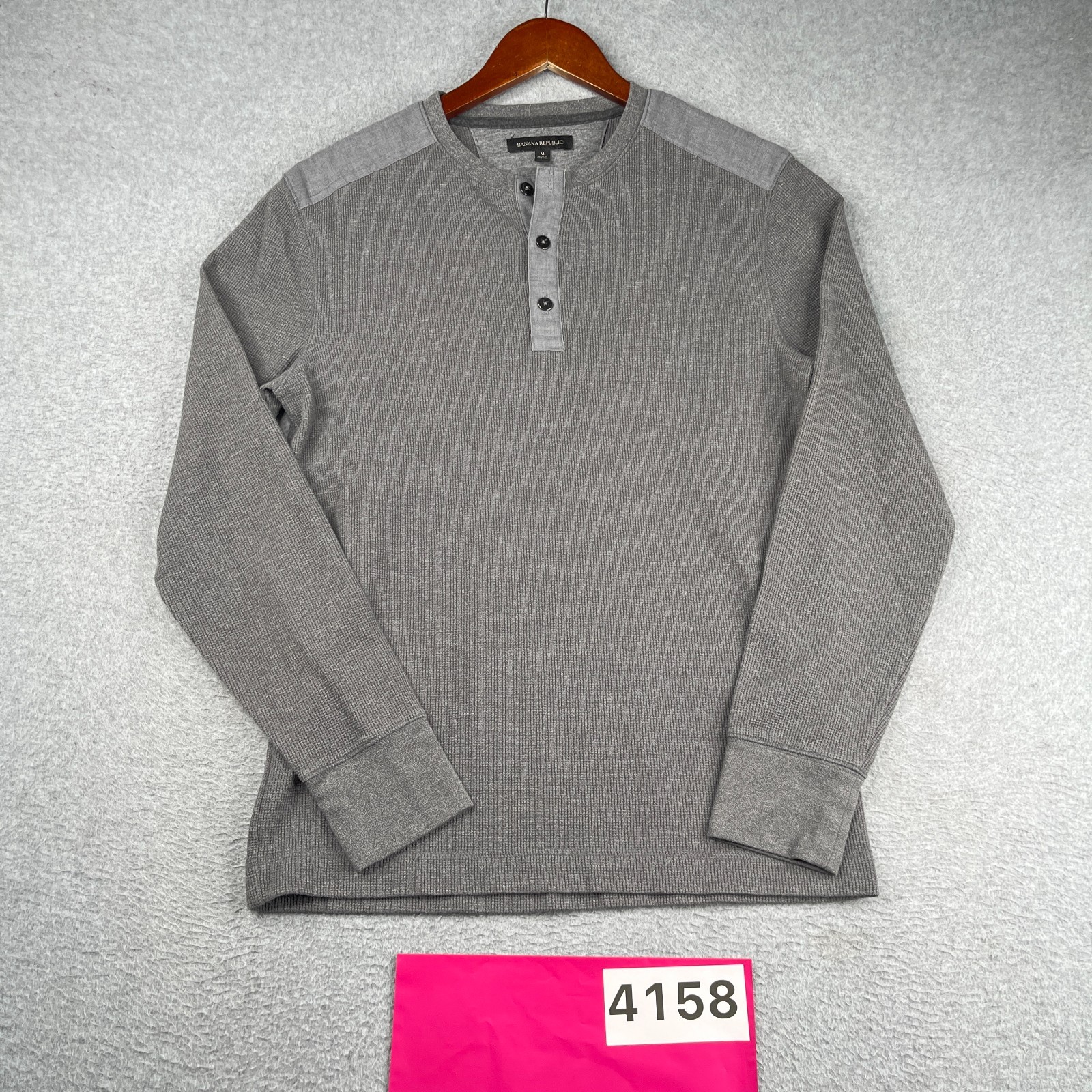 Banana Republic Long Sleeve Henley Casual Waffle Knit Gray Mens Medium