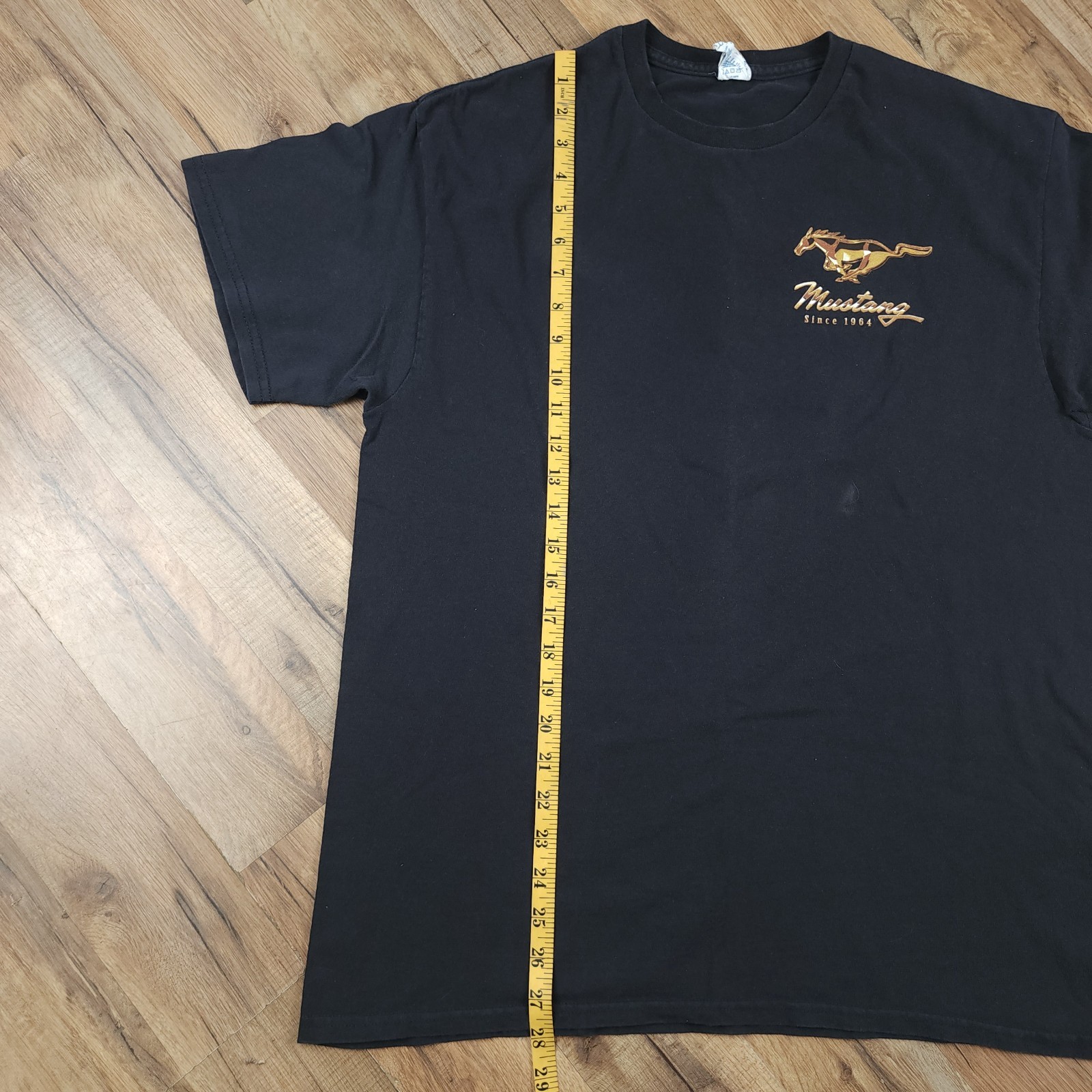 Ford Mustang T Shirt Mens Large Black Boss 302 5.0 Muscle Car Graphic Tee Logo