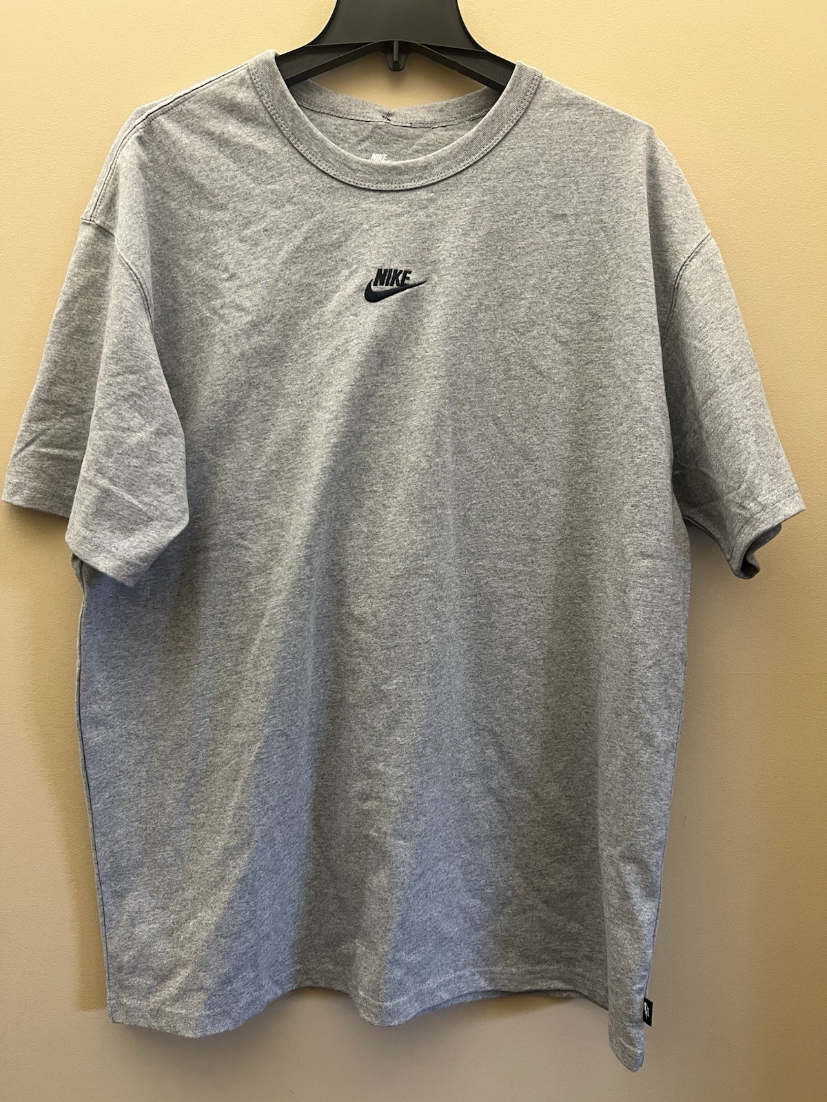 #259 Nike Men’s Large Athletic Wear Short Sleeve Logo Swoosh Active Heavy TShirt