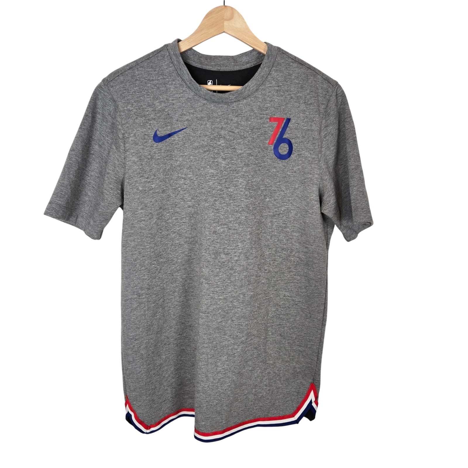 Nike Philadelphia 76ers Tshirt M Gray City Edition Heavyweight DNA Essential