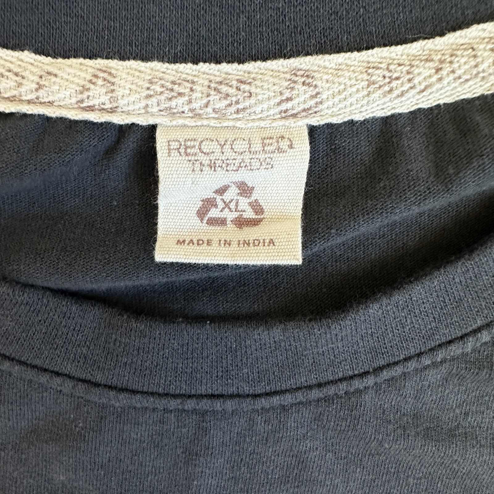VTG Recycled Threads California 1990 Cherry Graphic Tshirt XL retro sustainable