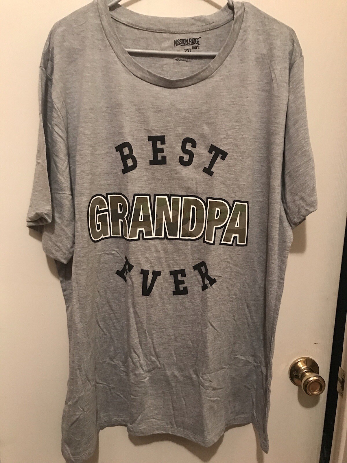 Best Grandpa Ever T-Shirt Men 2XL Gray Or Blue World’s Best Dad M Mission Ridge