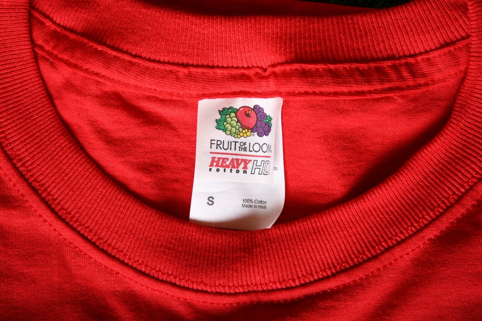 Lot of 8 FRUIT OF THE LOOM Red Heavy HD 100% Cotton T-Shirts Adult Sz. XS/S