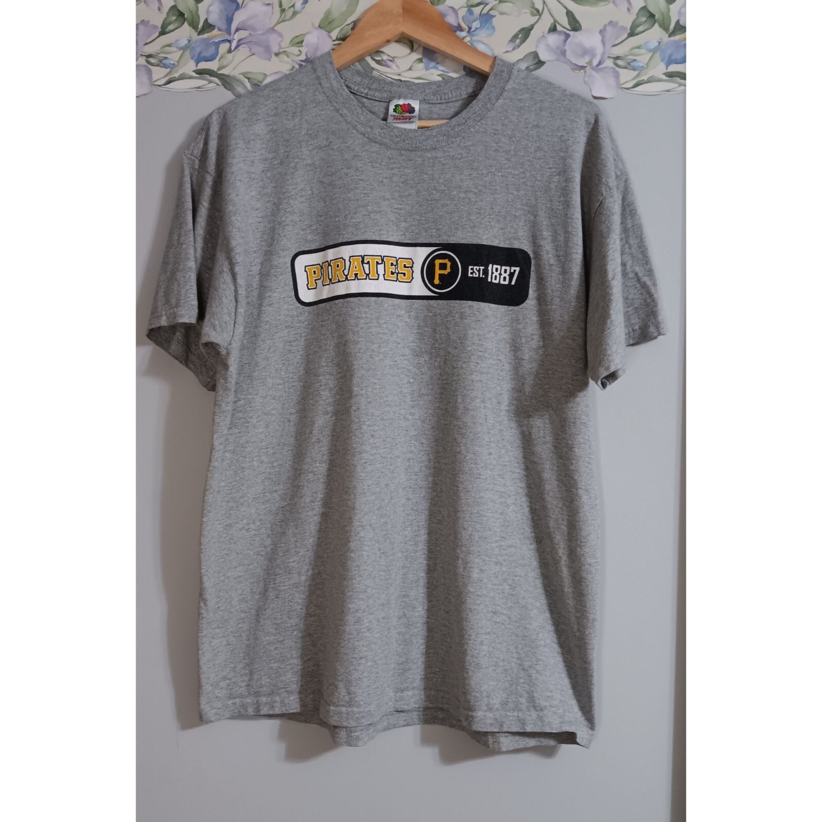 Fruit of the Loom XL Grey Pittsburgh Pirates Promo PNC Baseball Casual T-Shirt