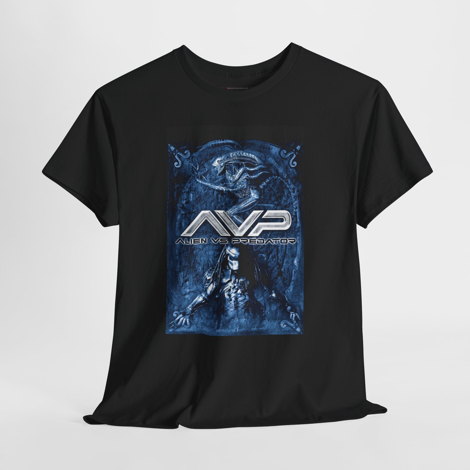 AVP Alien ss Predator 2004 Retro Movie Poster Horror Unisex Graphic T-Shirt