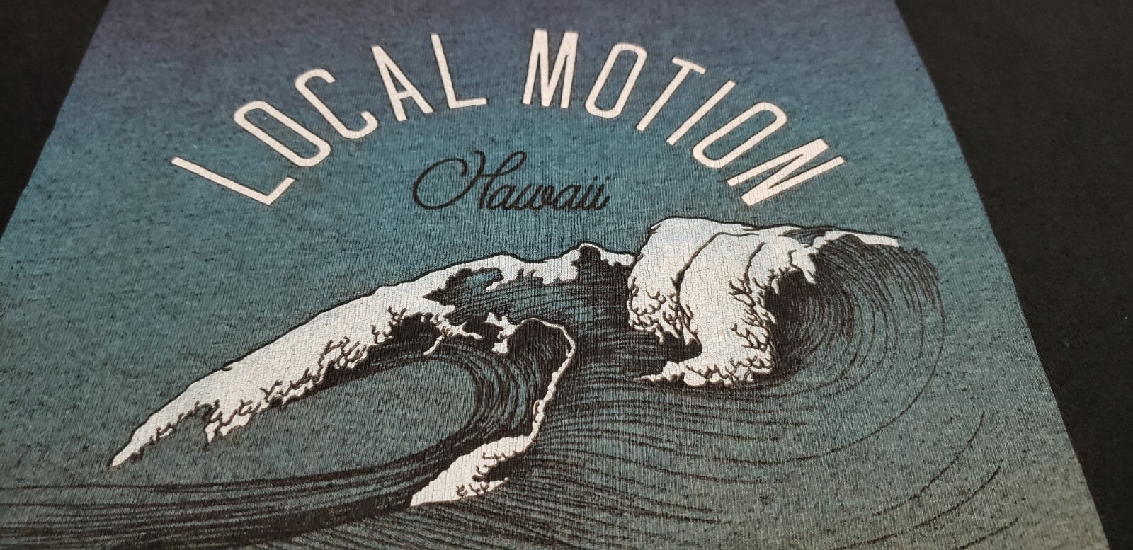 Local Motion Surf Hawaii MEDIUM Black T Shirt North Shore Waves