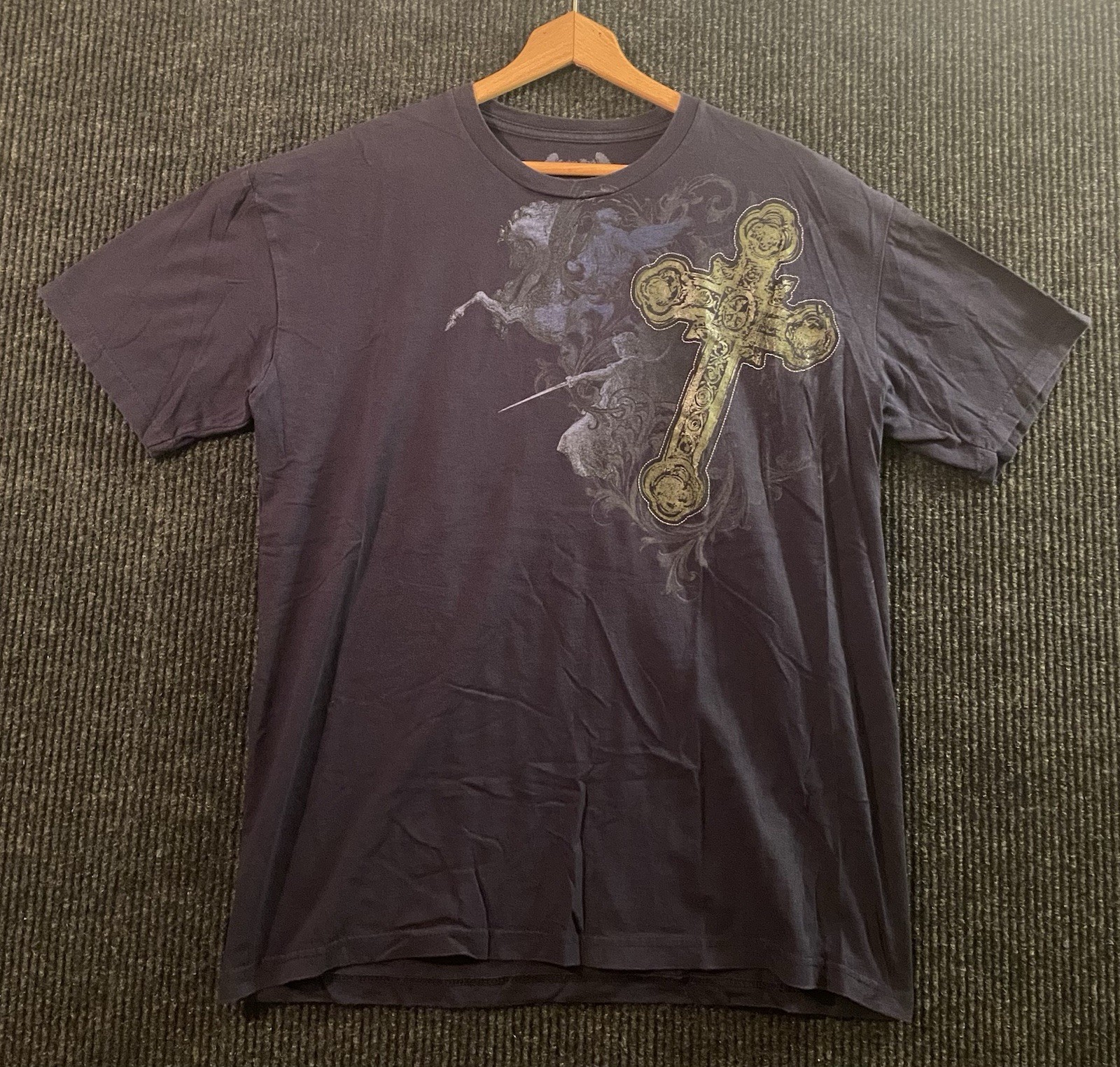 Vintage/Y2K Carbon Black T Shirt Size Large Navy Blue Crosses