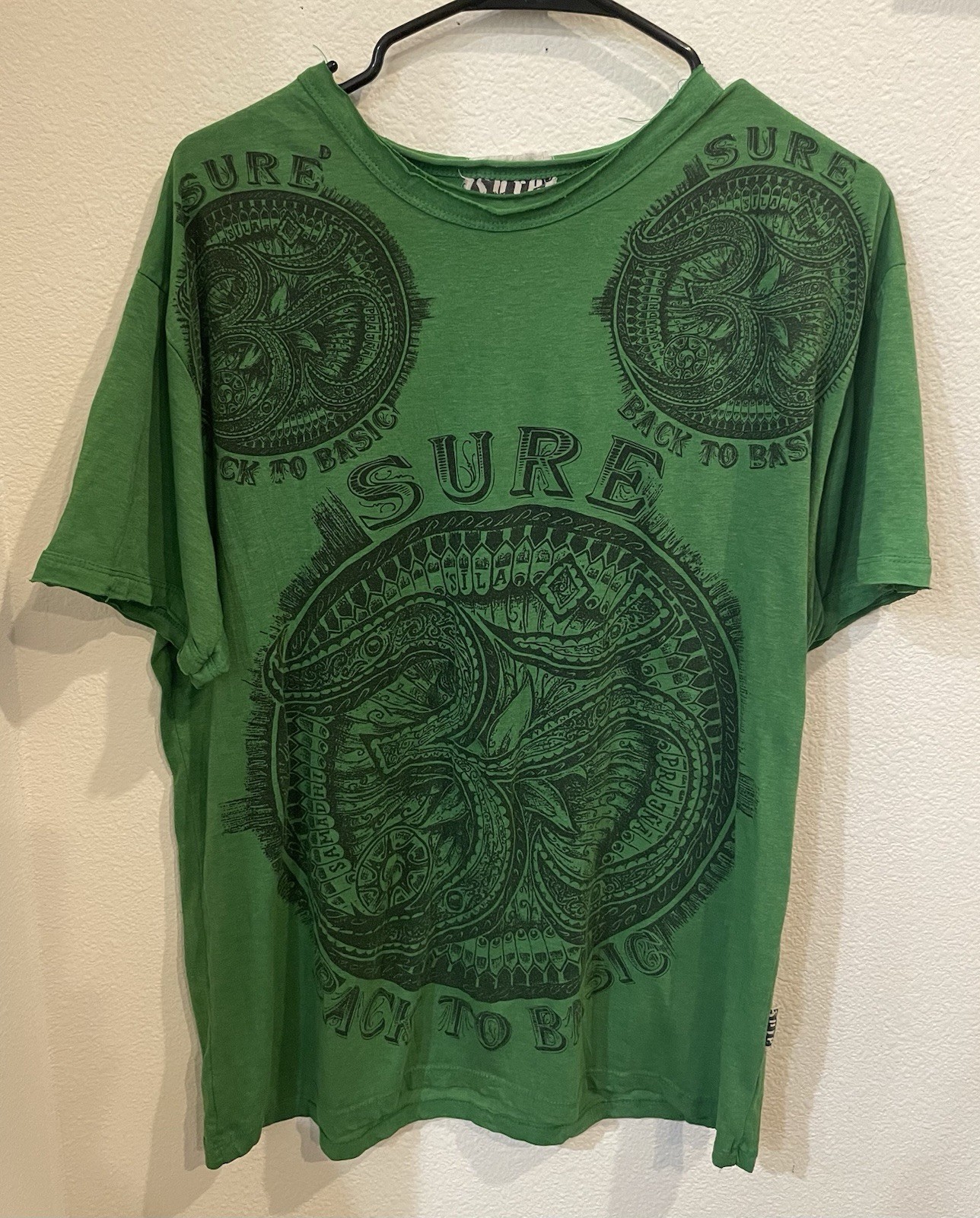 Sure Original Back to Basic Green Vintage Graphic T-Shirt Possibly Size L Large