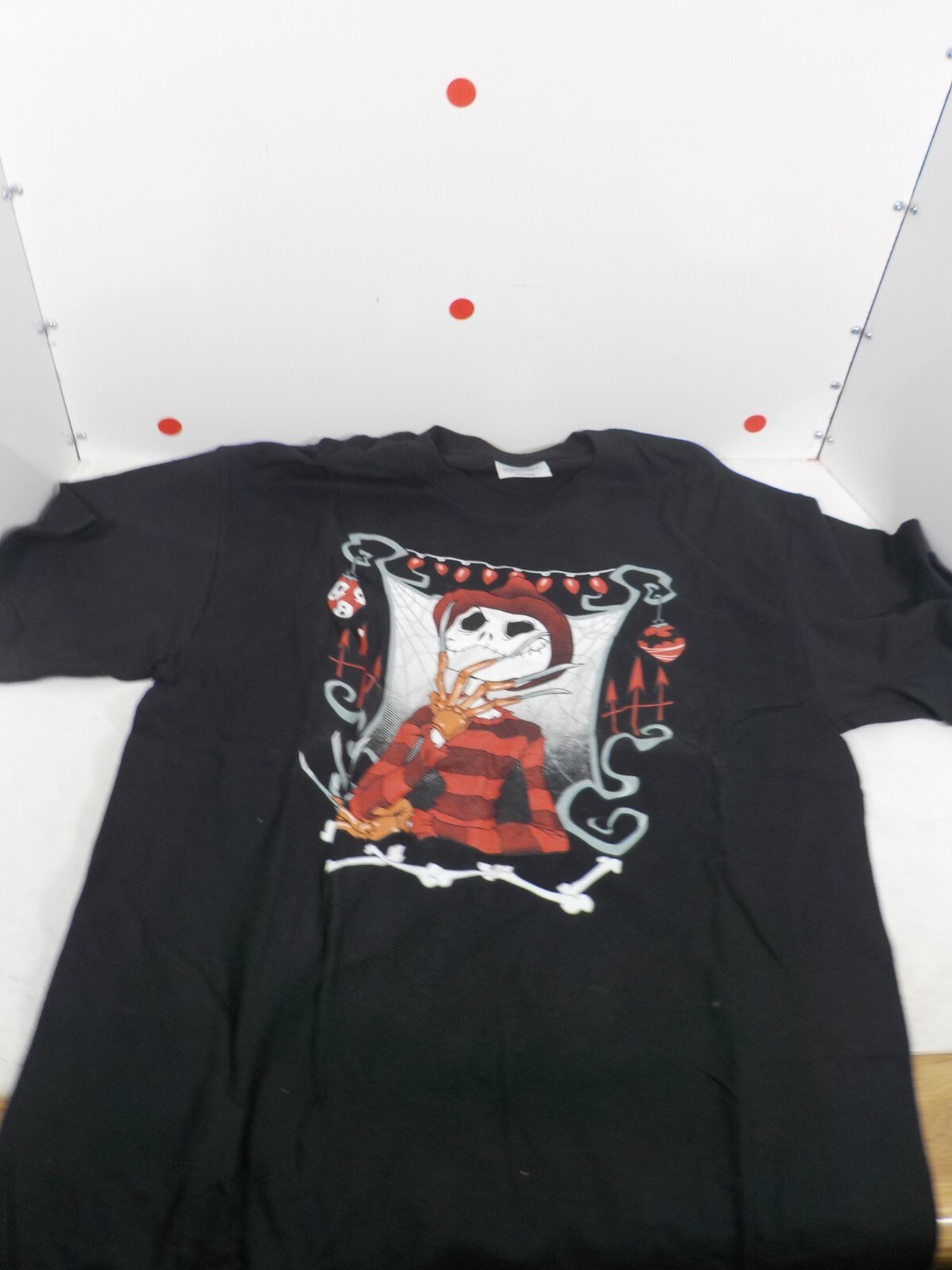 N A312 Disney Nightmare Before Christmas Reimaging Size M T-Shirt Lot Freddy